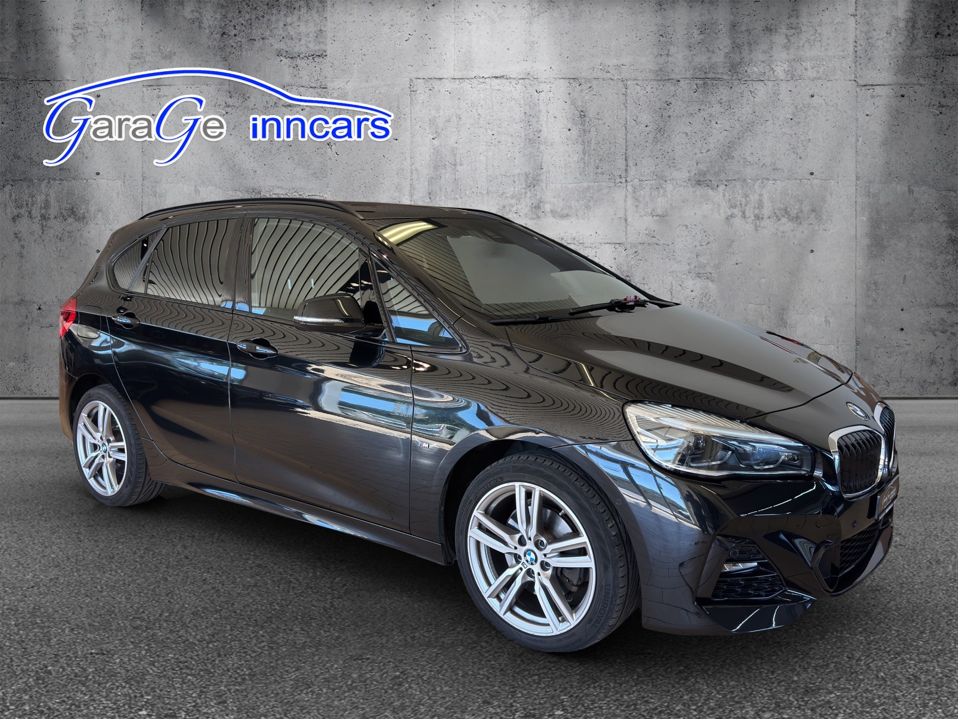 BMW 220d xDrive Active Tourer Steptronic M Sport-image-12