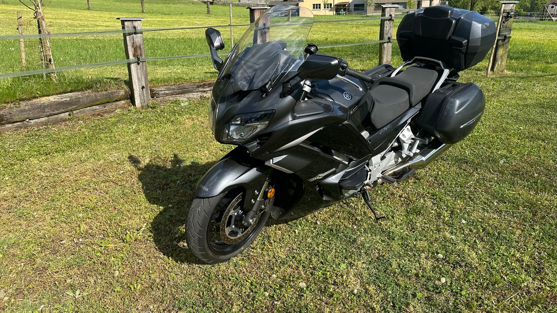 YAMAHA FJR 1300 AE ABS-image-2