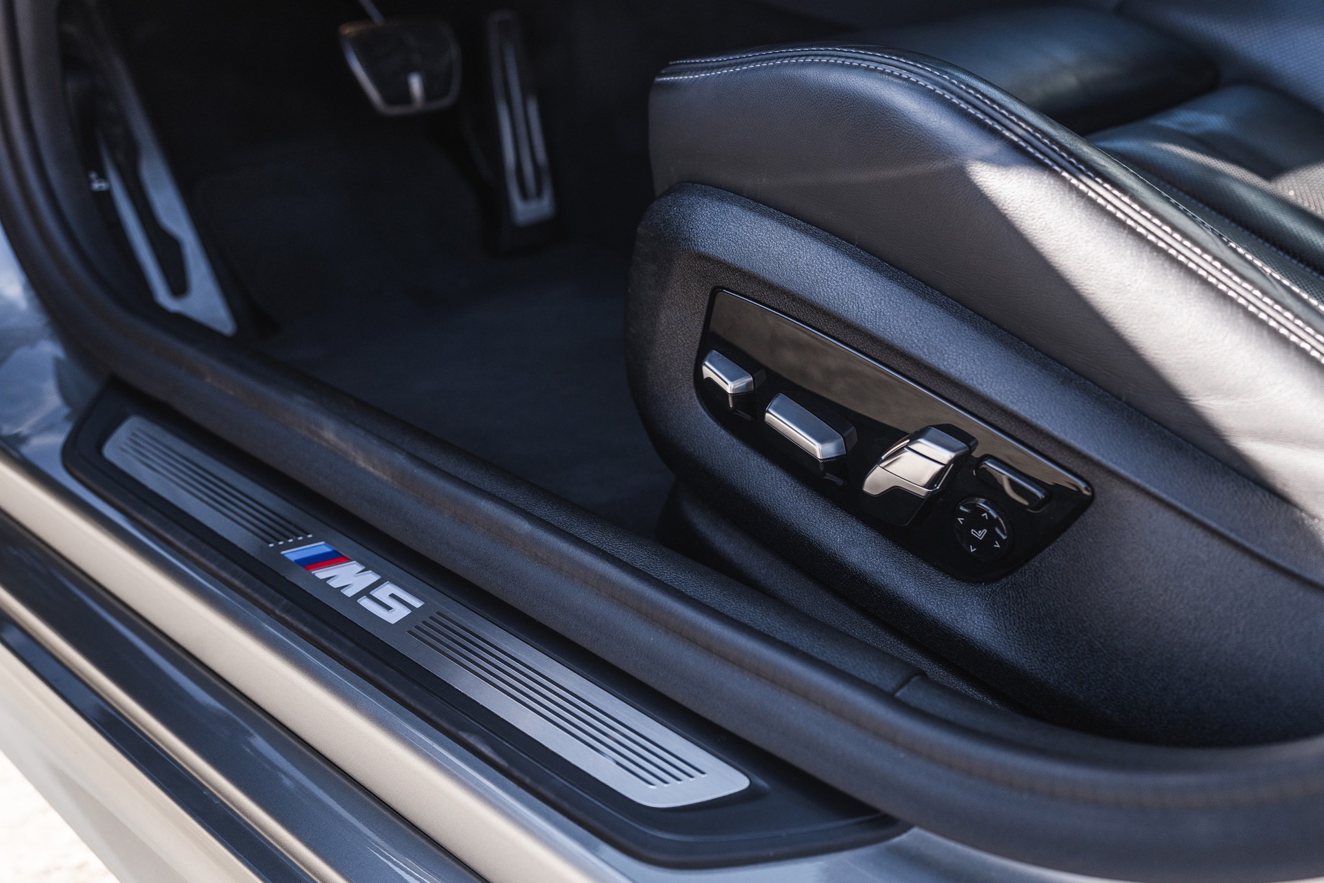 BMW M5 xDrive Competition Drivelogic-image-12