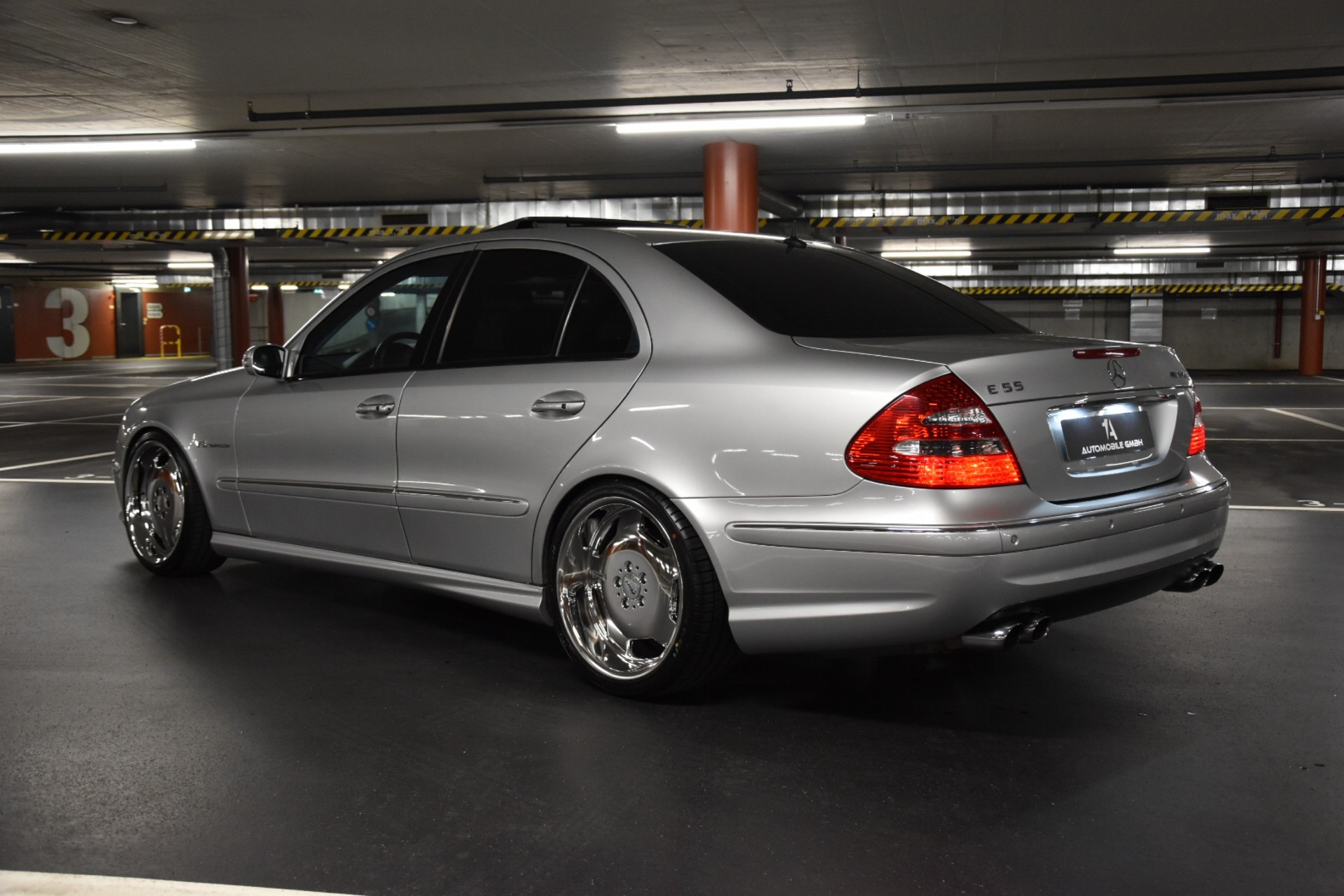 MERCEDES-BENZ E 55 AMG Avantgarde Automatic-image-7