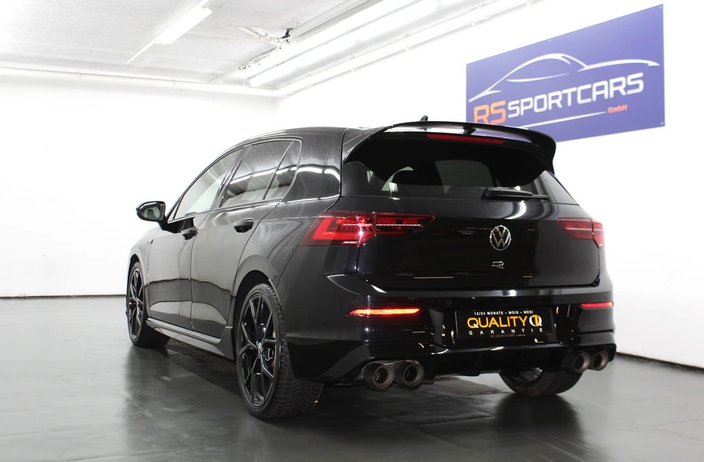 VW Golf 2.0 TSI R DSG 4Motion R Black Edition Performance Akrapovic 333PS-image-4