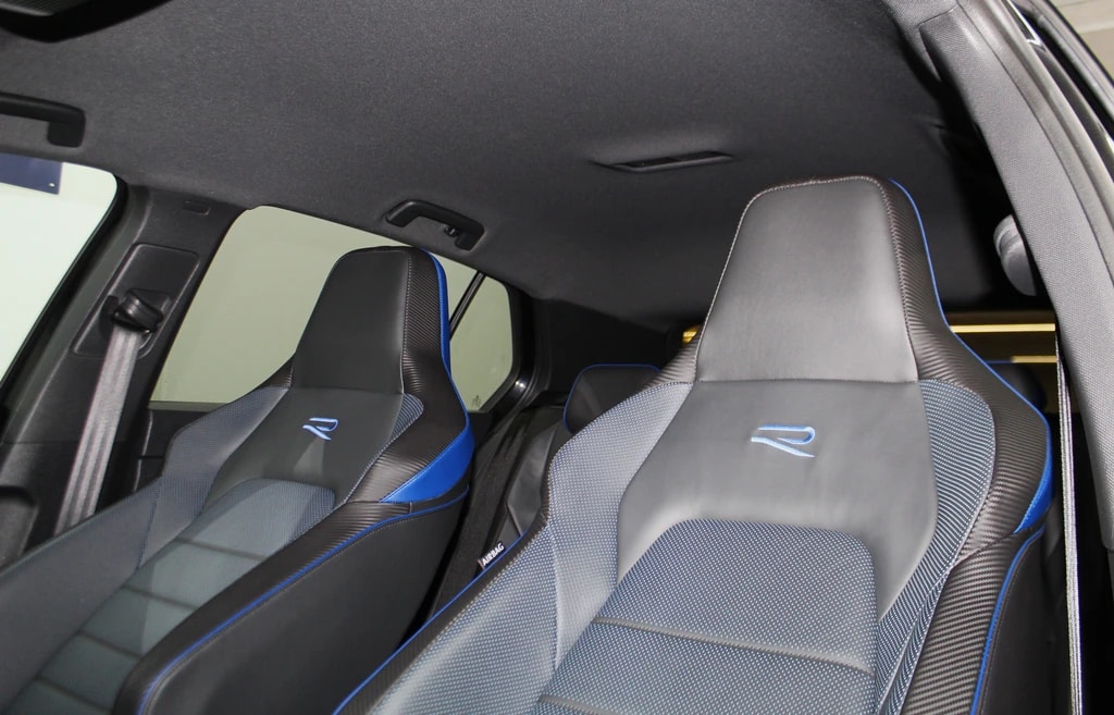 VW Golf 2.0 TSI R DSG 4Motion R Black Edition Performance Akrapovic 333PS-image-8