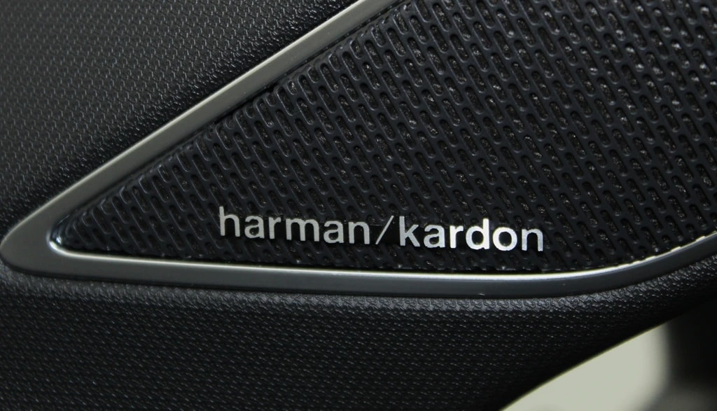 VW Golf 2.0 TSI R DSG 4Motion R Black Edition Performance Akrapovic 333PS-image-18