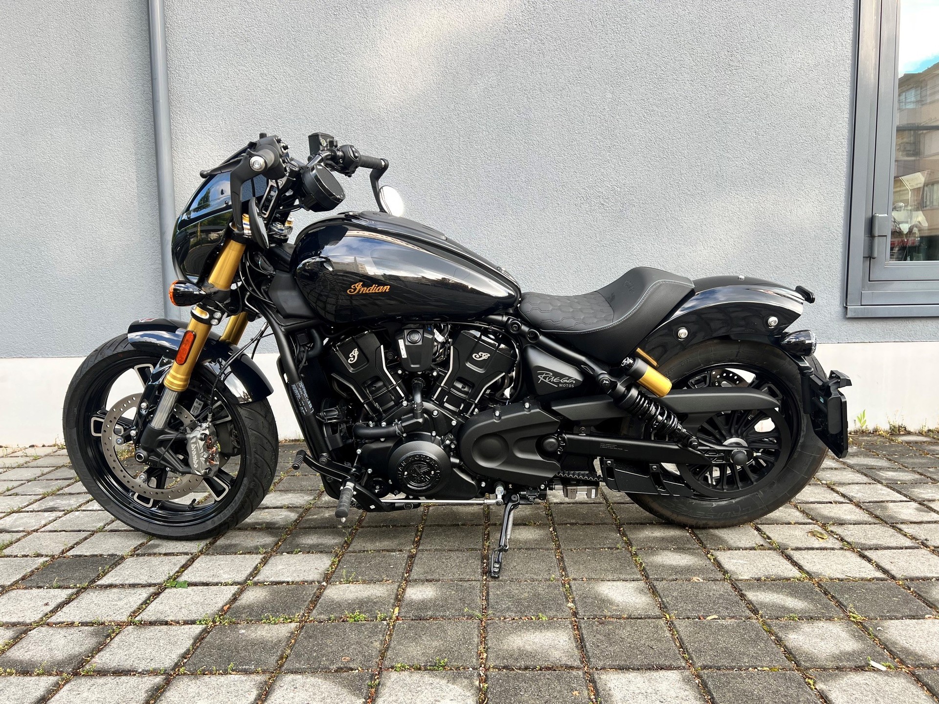 INDIAN Scout 101-image-1
