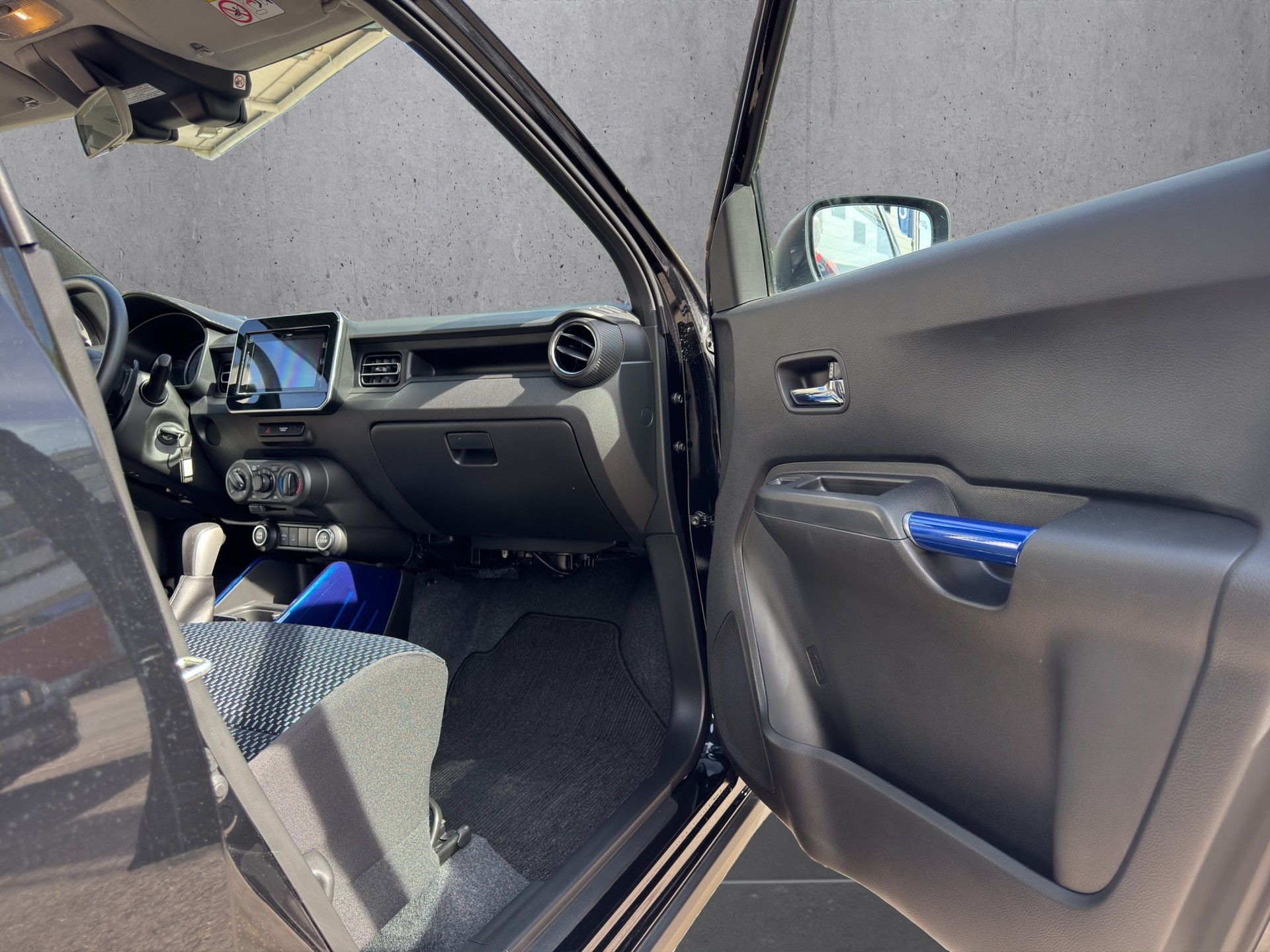 SUZUKI Ignis 1.2i Compact+ Hybrid CVT-image-11