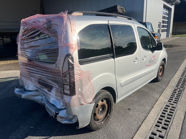 PEUGEOT Partner 1.6 Family-image-8
