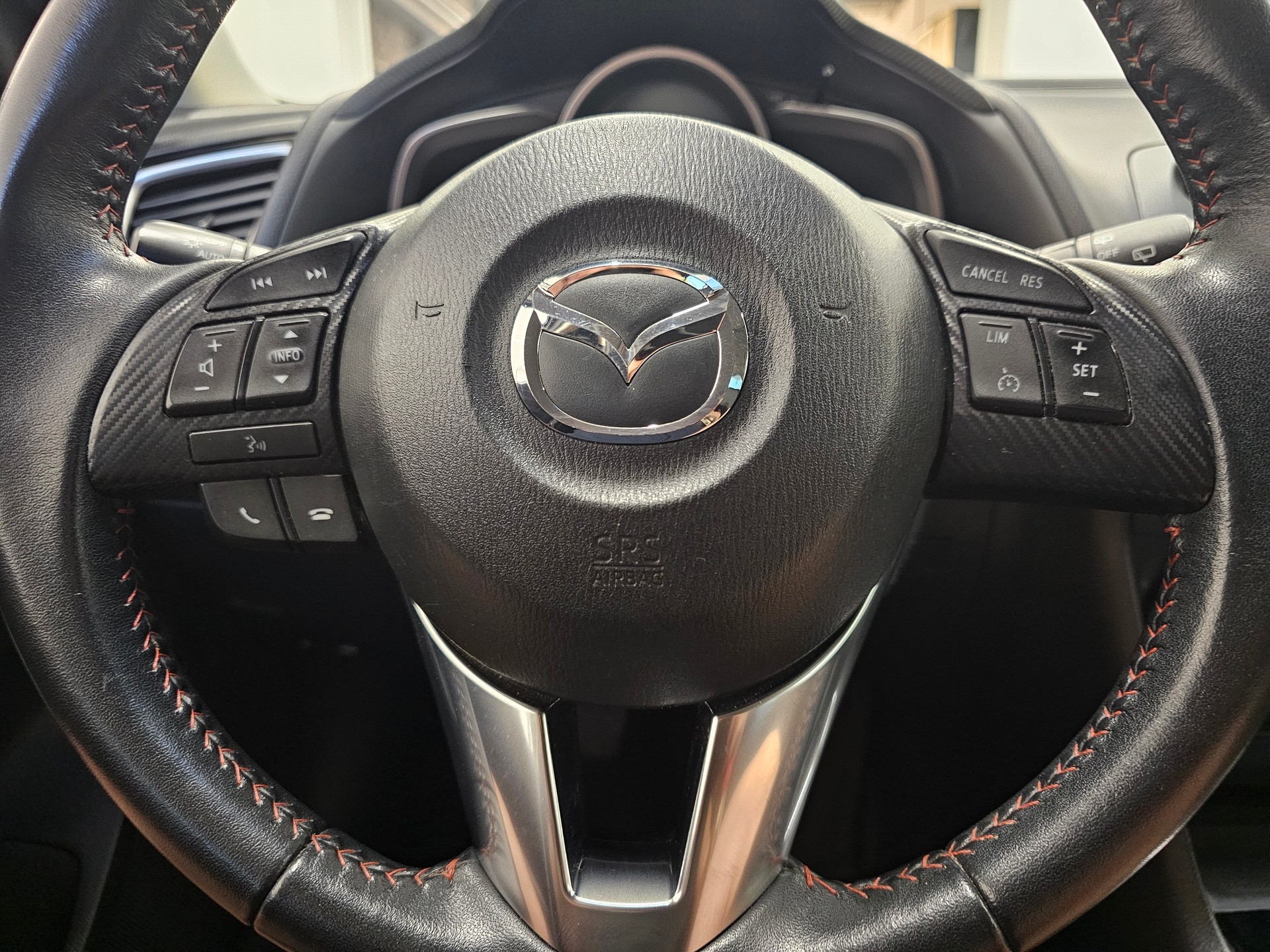 MAZDA 3 1.5 16V Ambition-image-13