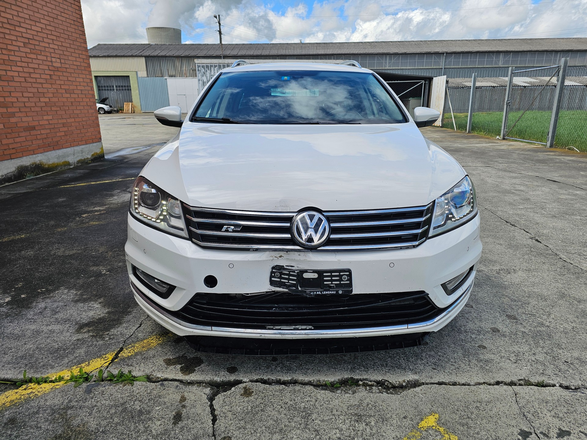 VW Passat Variant 2.0 TDI BMT Highline 4MDSG-image-7