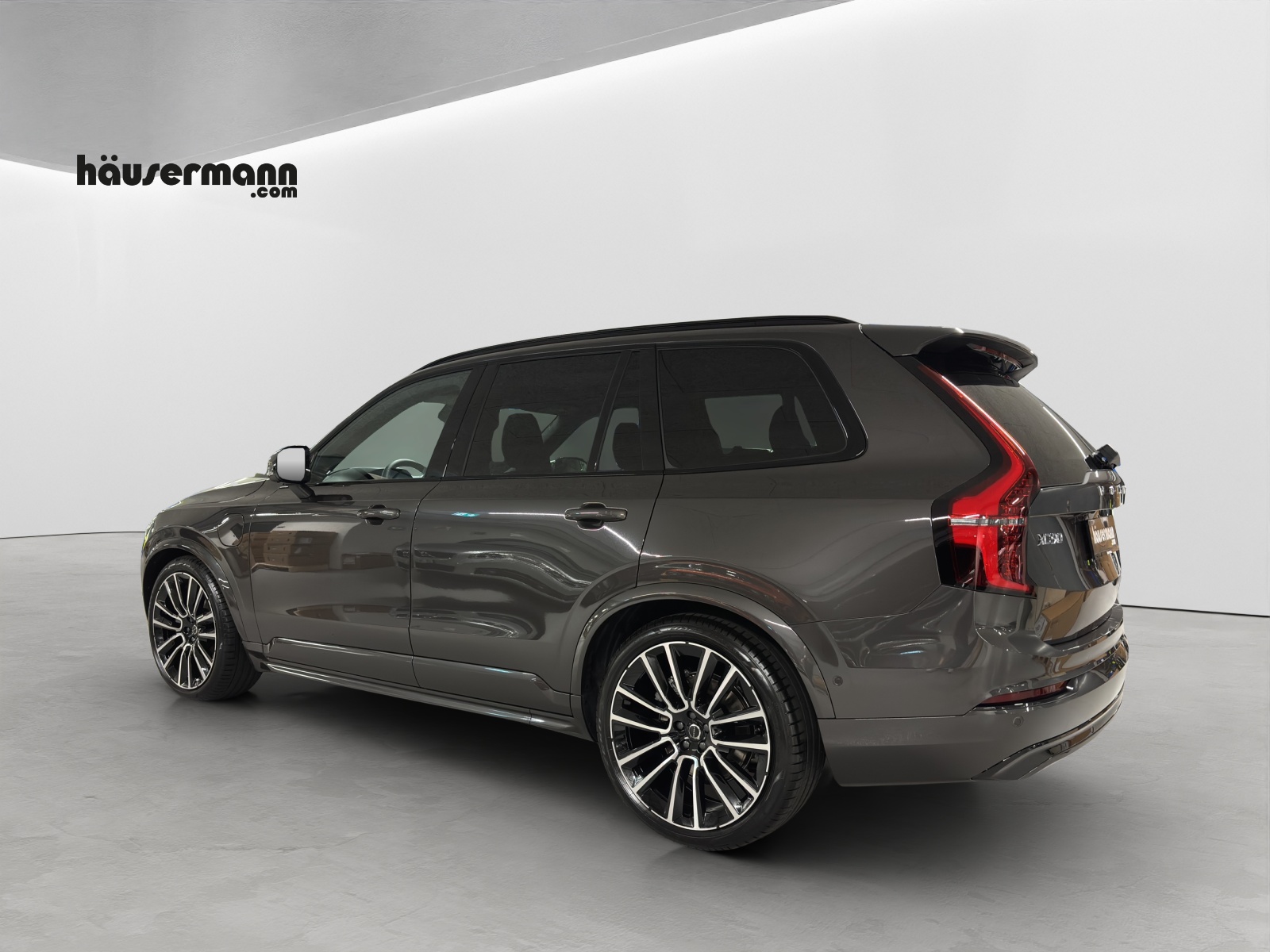 VOLVO XC90 2.0 T8 TE XCLUSIVE Edition Dark eAWD-showroom-element-2