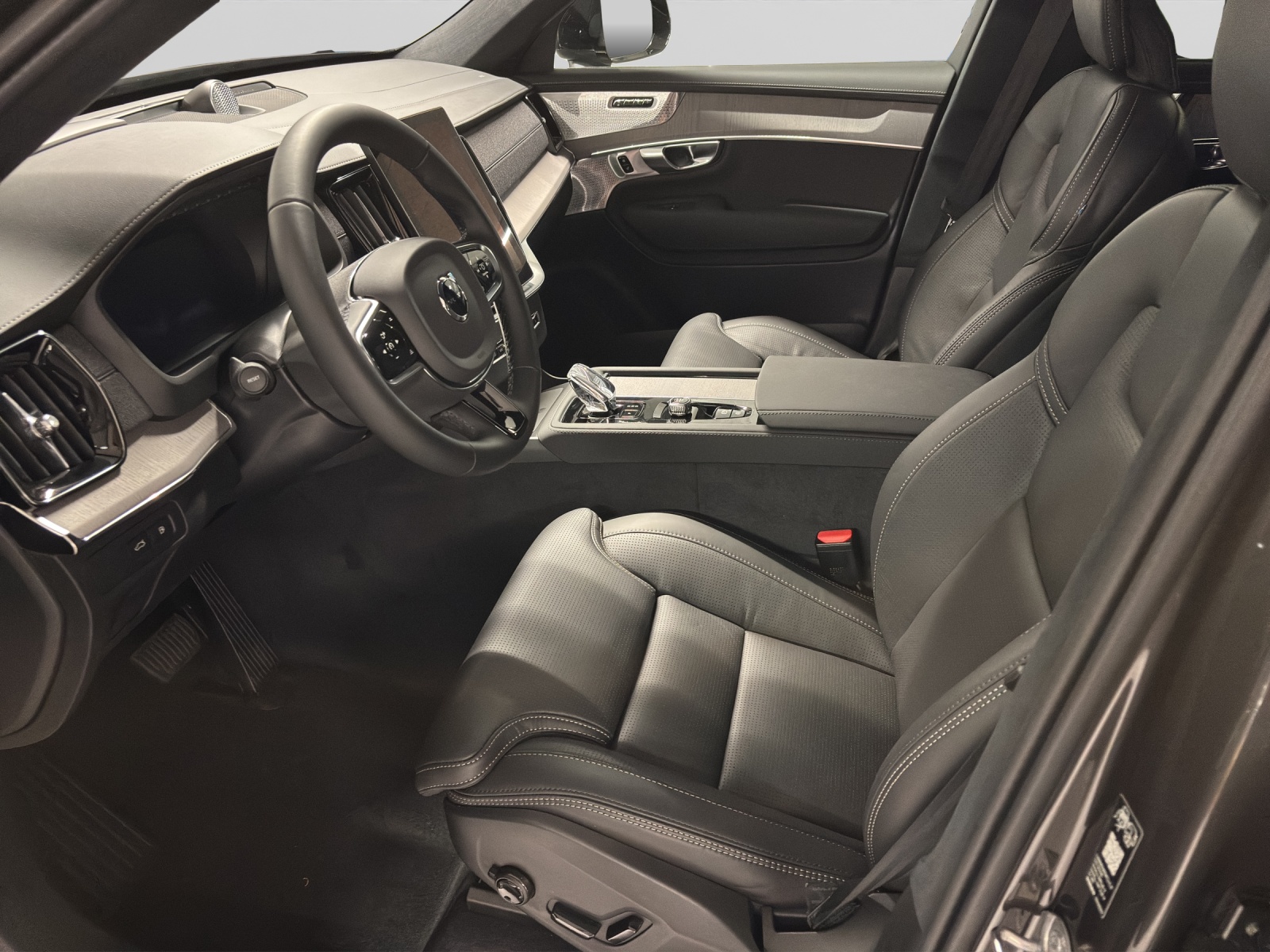 VOLVO XC90 2.0 T8 TE XCLUSIVE Edition Dark eAWD-showroom-element-3