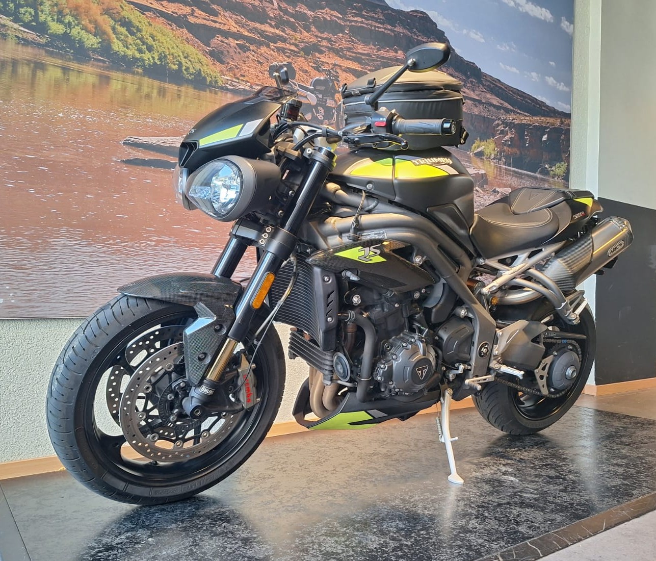 TRIUMPH Speed Triple RS 1050 ABS-image-3