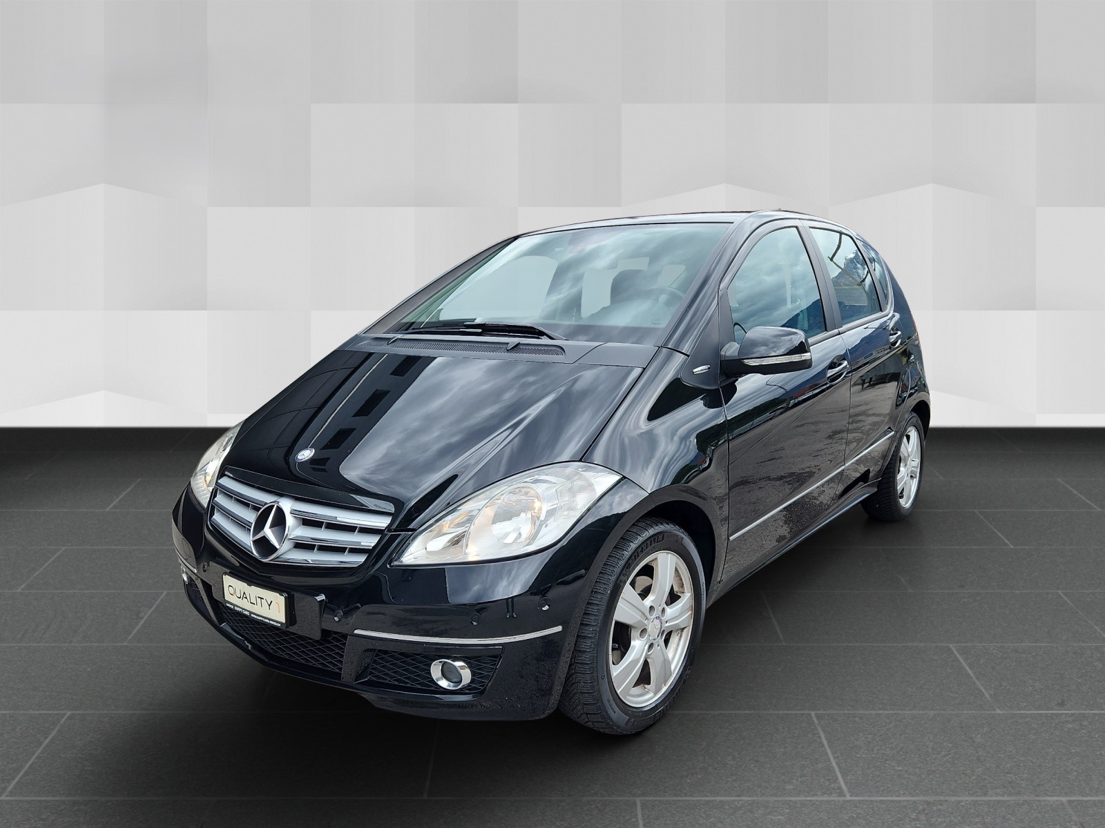 MERCEDES-BENZ A 180 (170) Avantgarde Autotronic