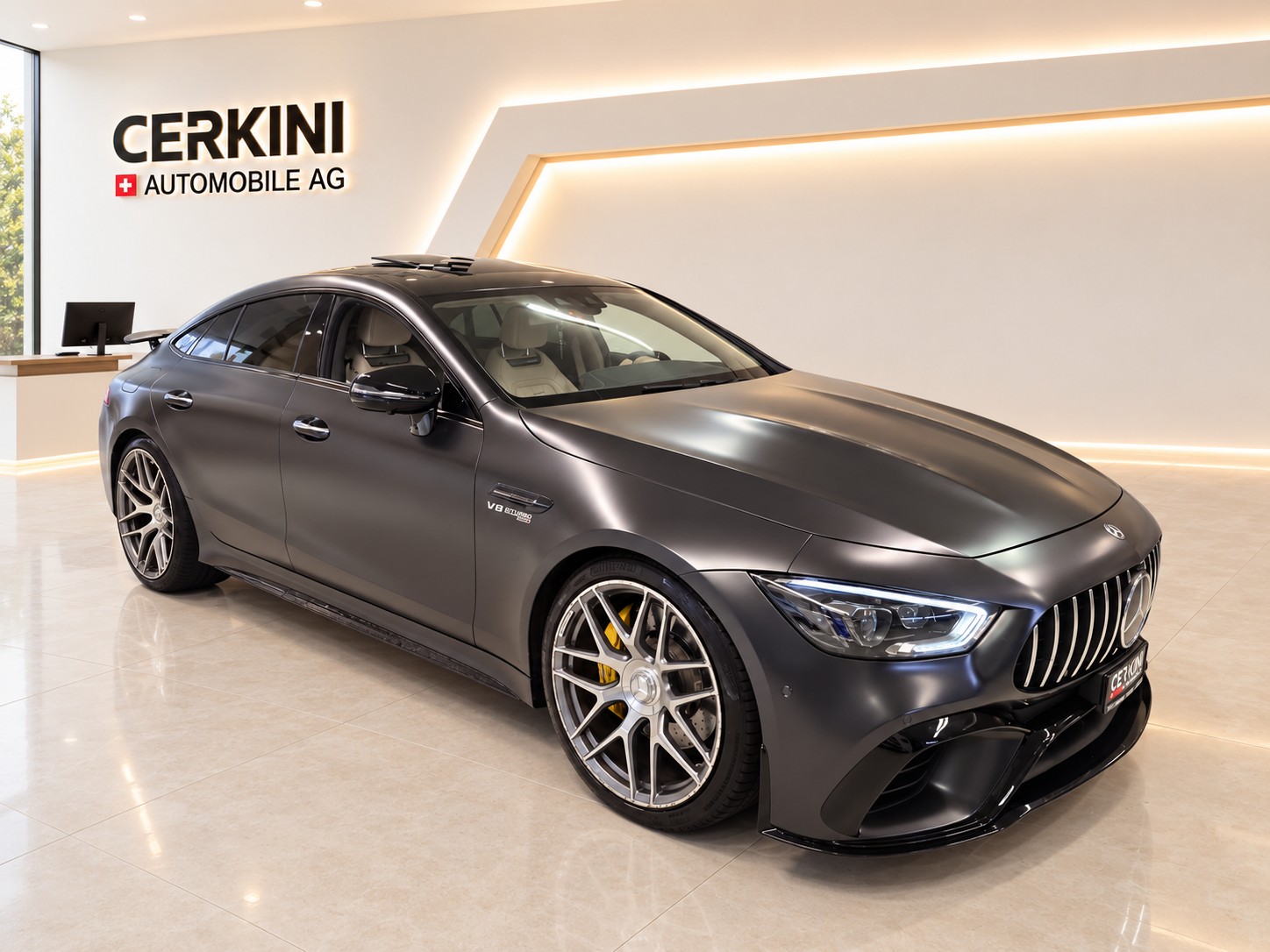 MERCEDES-BENZ AMG GT 4 63 S 4Matic+ Speedshift MCT * CH Fahrzeug * Sonderlackierung * Gratis Service *-image-0