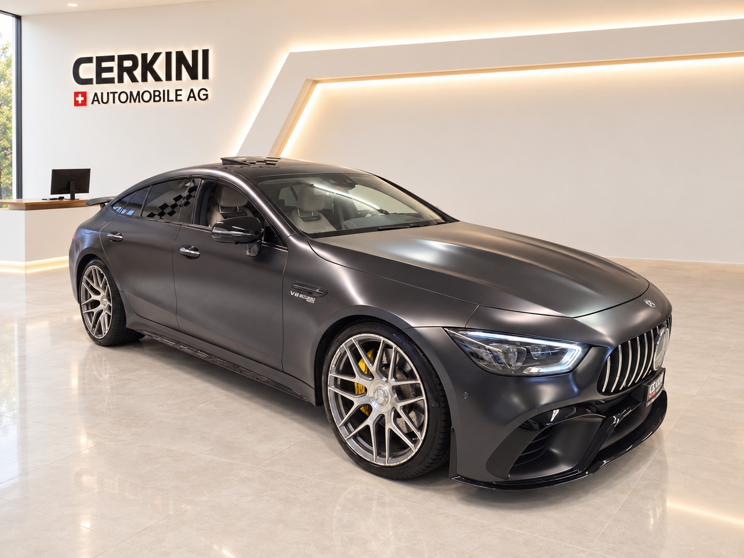 MERCEDES-BENZ AMG GT 4 63 S 4Matic+ Speedshift MCT * CH Fahrzeug * Sonderlackierung * Gratis Service *-image-2