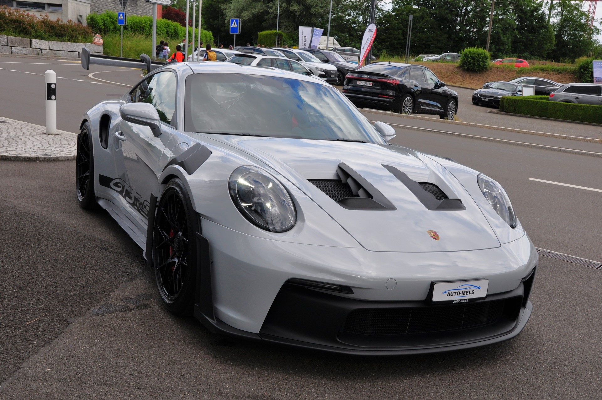 PORSCHE 911 GT3 RS-image-10