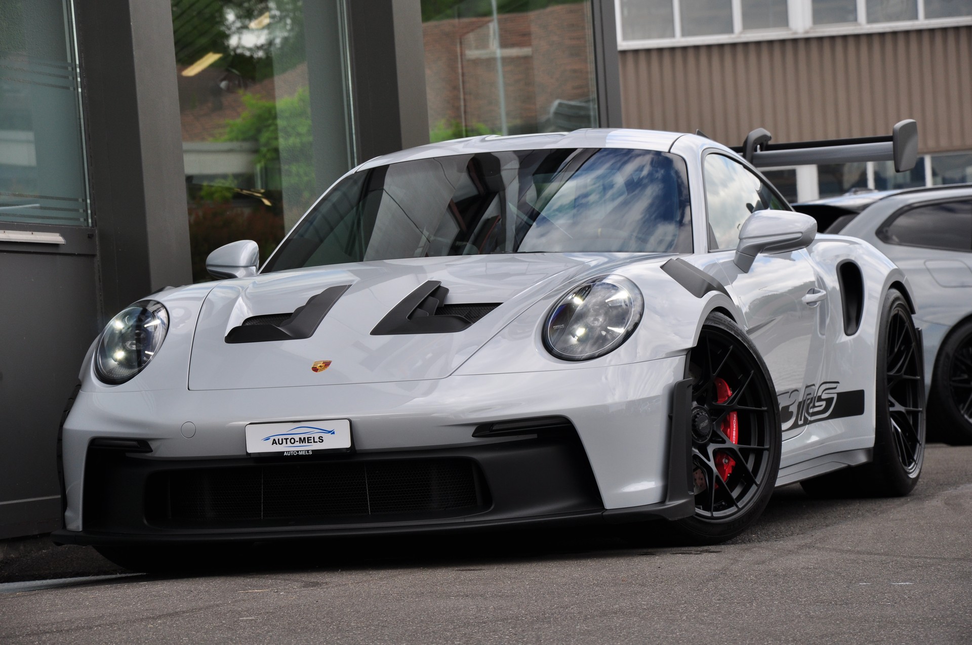 PORSCHE 911 GT3 RS-showroom-element-3
