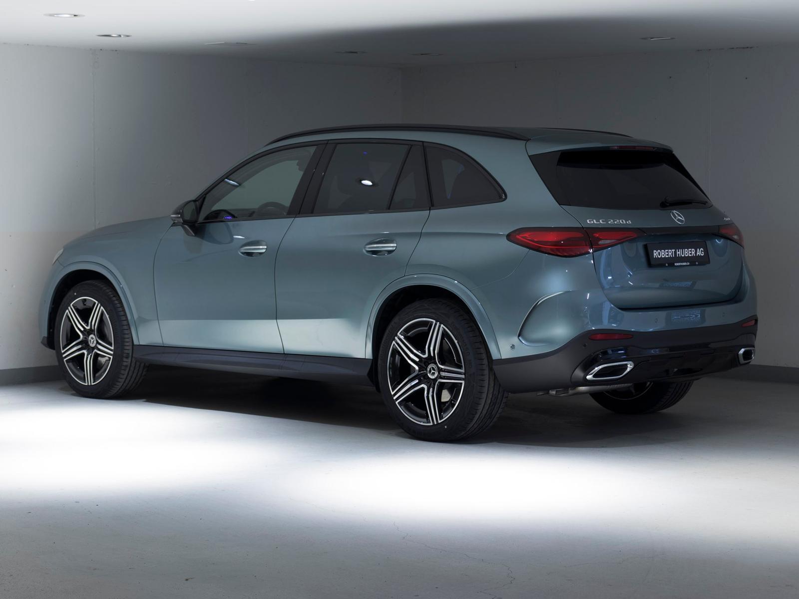 MERCEDES-BENZ GLC 220 d 4MATIC-image-4