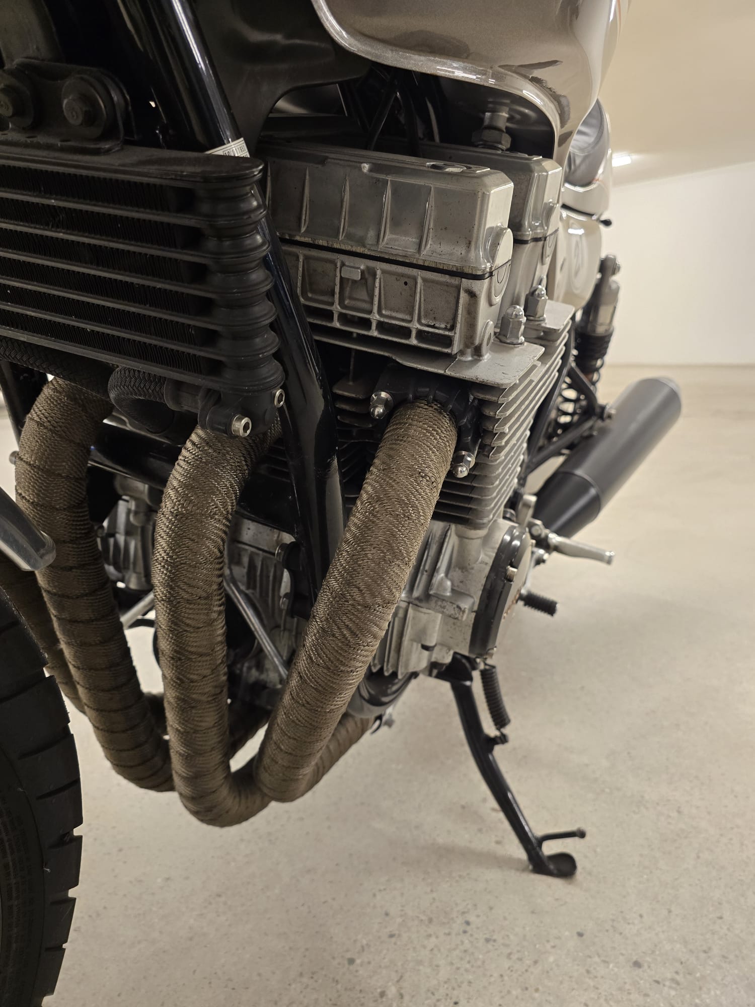 HONDA CB Seven Fifty-image-4