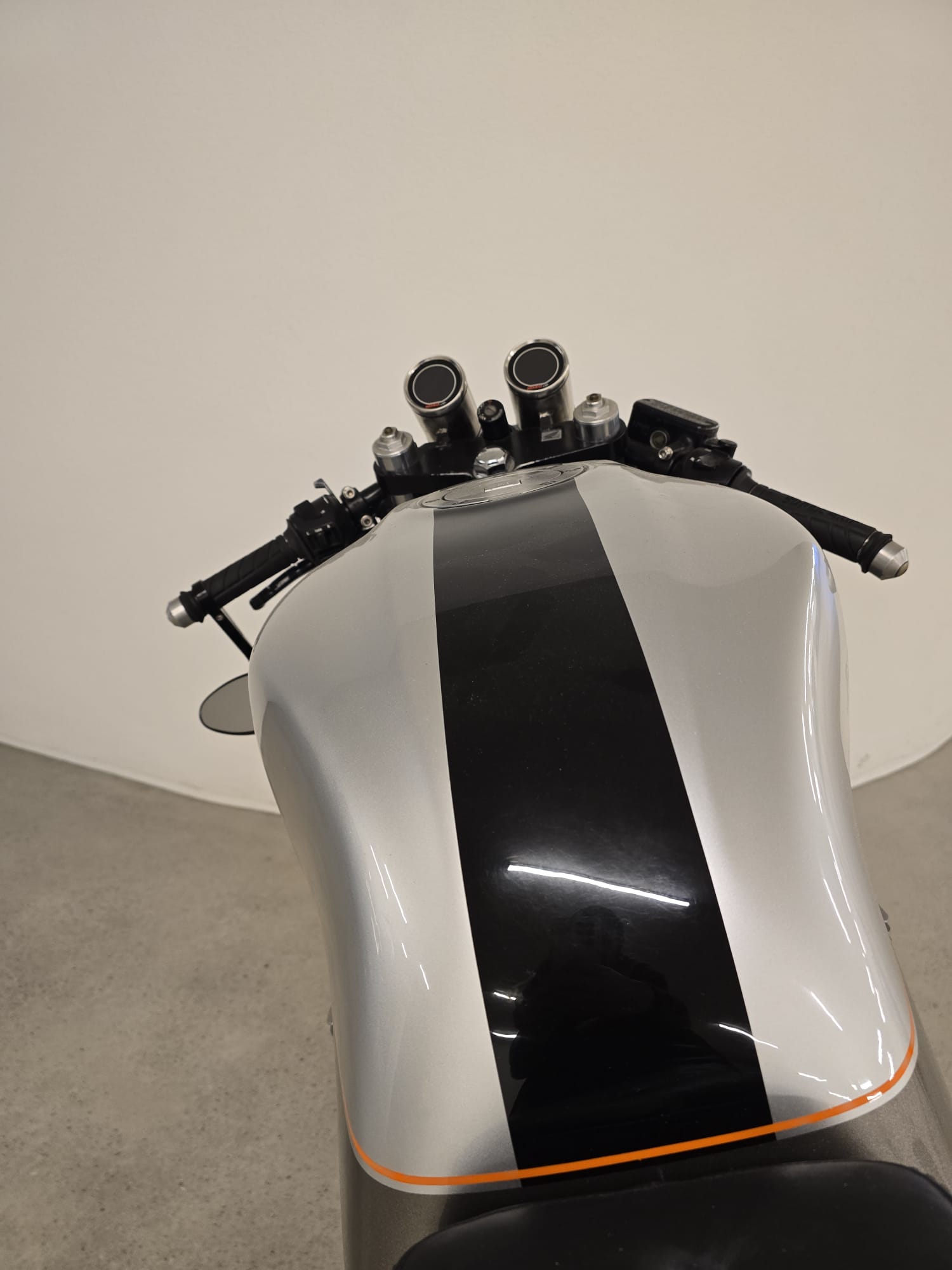 HONDA CB Seven Fifty-image-3