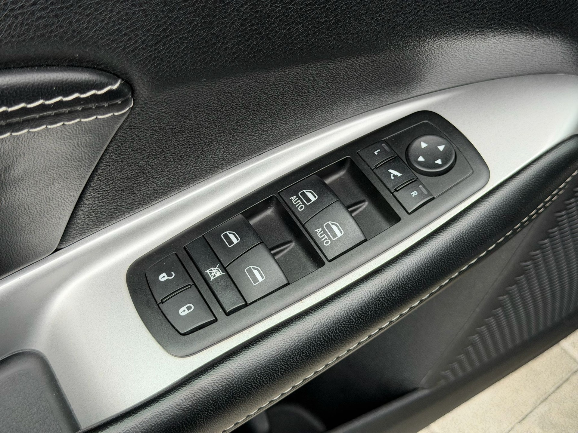 DODGE Journey 3.6L V6 R/T AWD Automatic-image-22