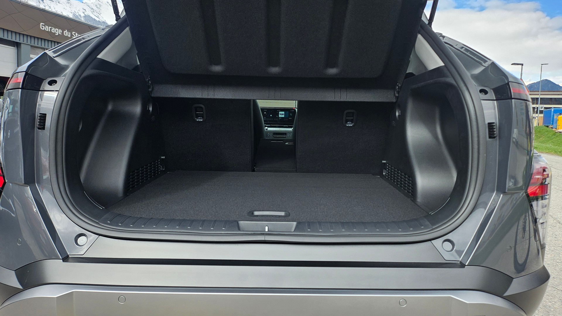 HYUNDAI Kona 1.6 T-GDi Amplia 4WD DCT-image-4