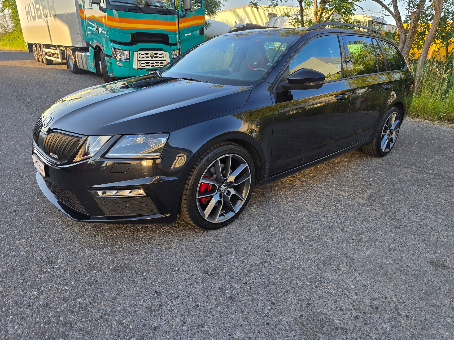 SKODA Octavia Combi 2.0 TDI RS 4x4 DSG-showroom-element-2