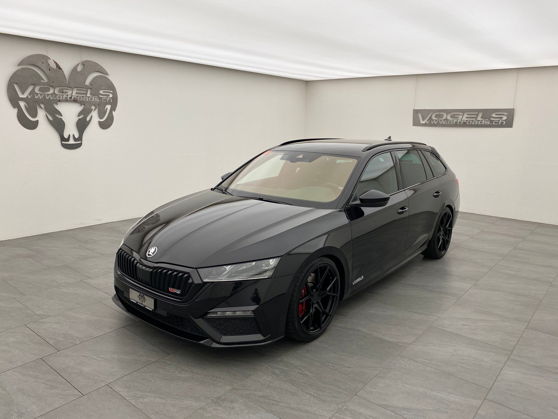 SKODA Octavia 2.0 TSI DSG RS