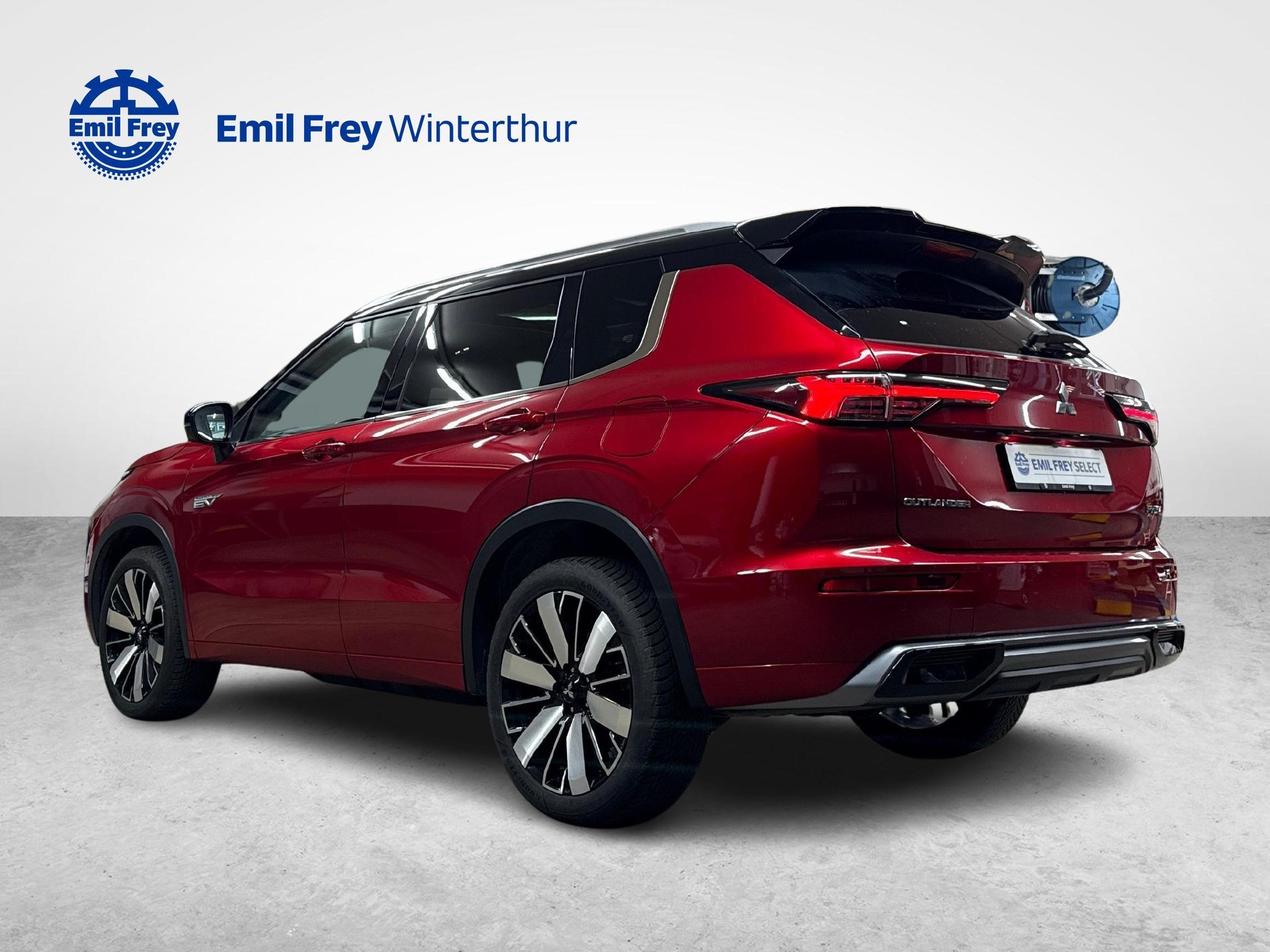 MITSUBISHI Outlander 2.4 PHEV Instyle 4x4-showroom-element-2