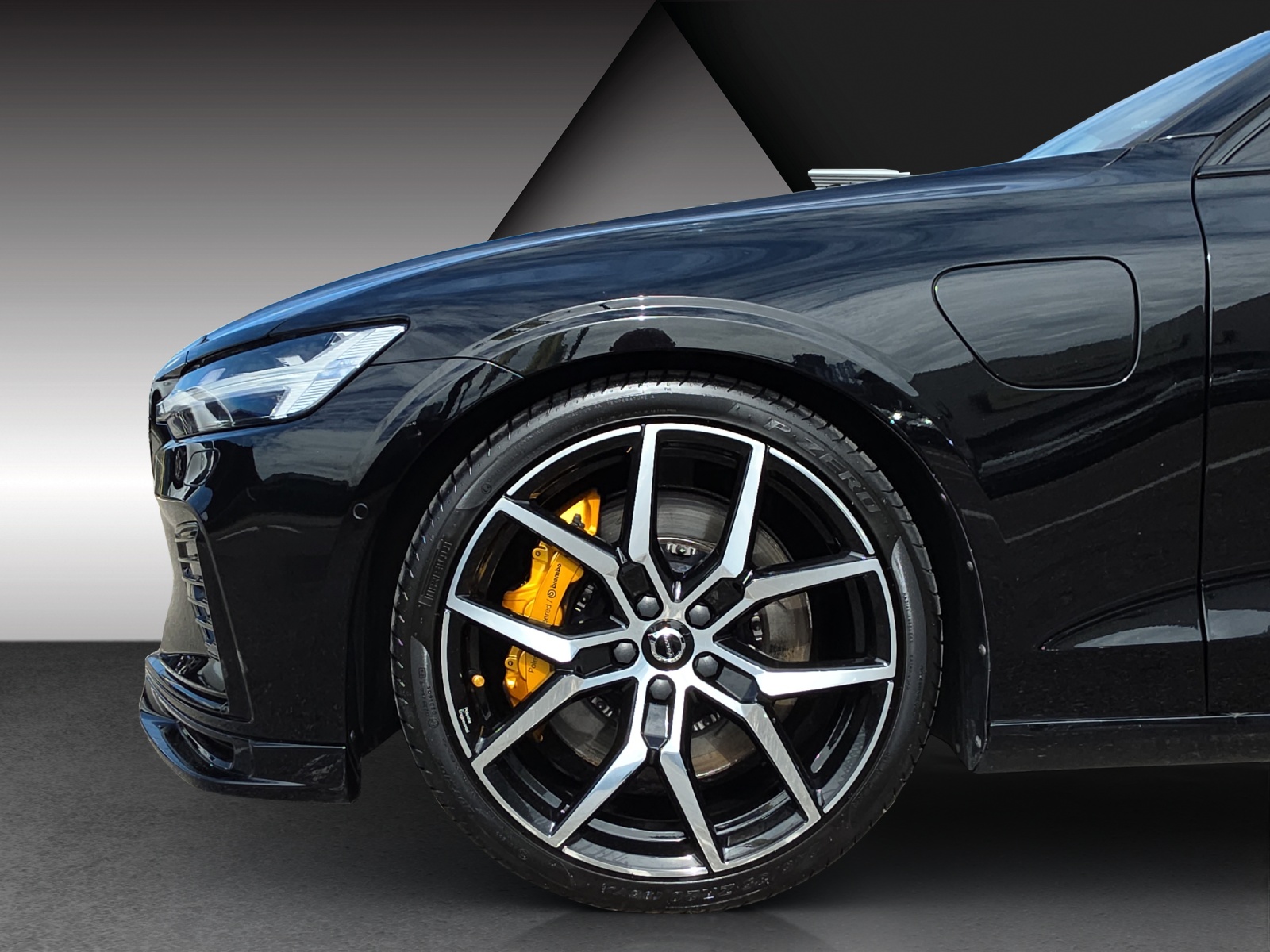VOLVO S60 T8 e AWD Twin Engine Polestar Geartronic-image-18