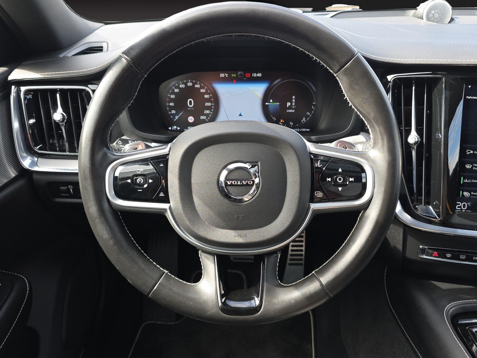 VOLVO S60 T8 e AWD Twin Engine Polestar Geartronic-image-8