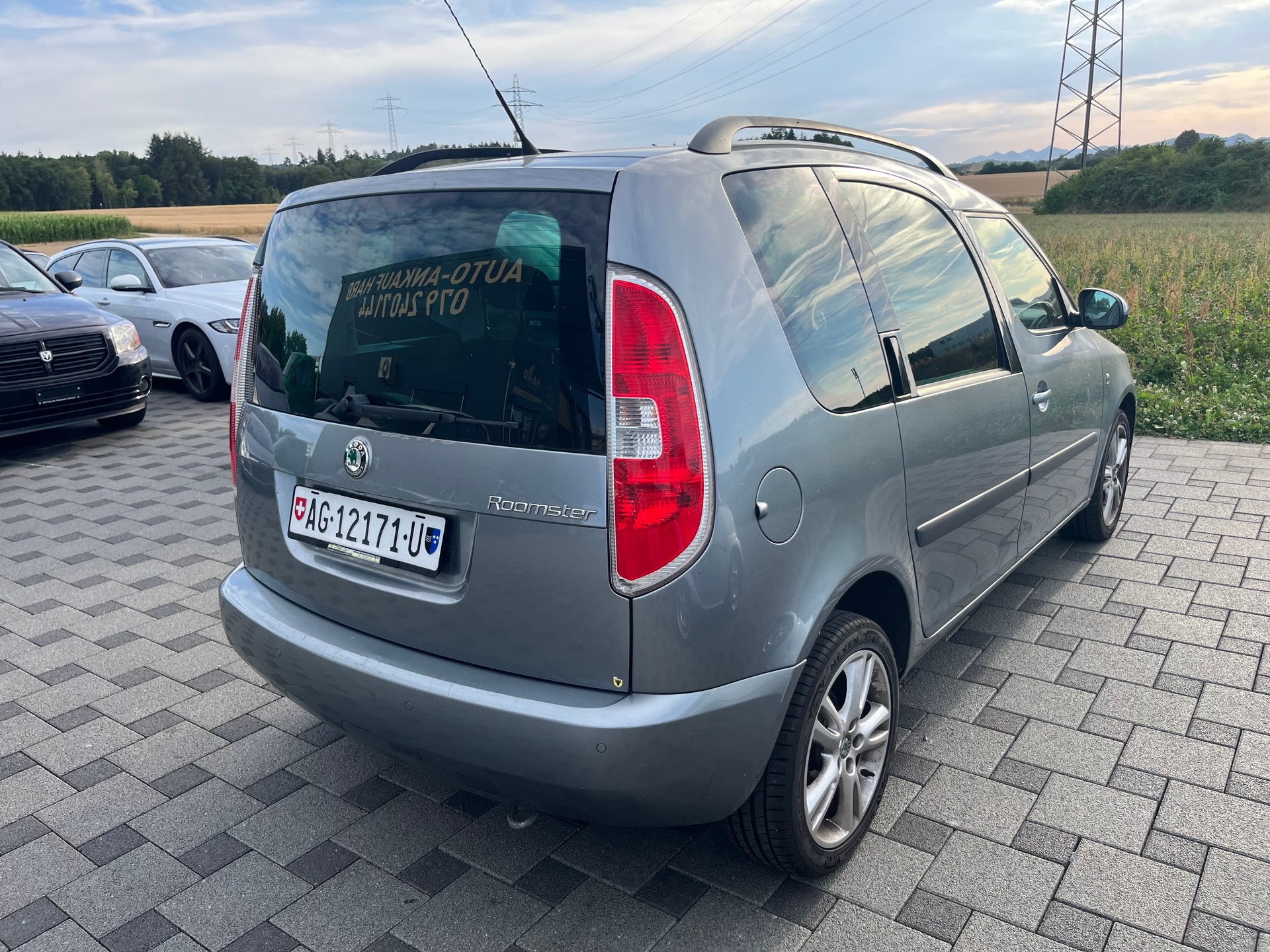 SKODA Roomster 1.2 TSI Style-image-4