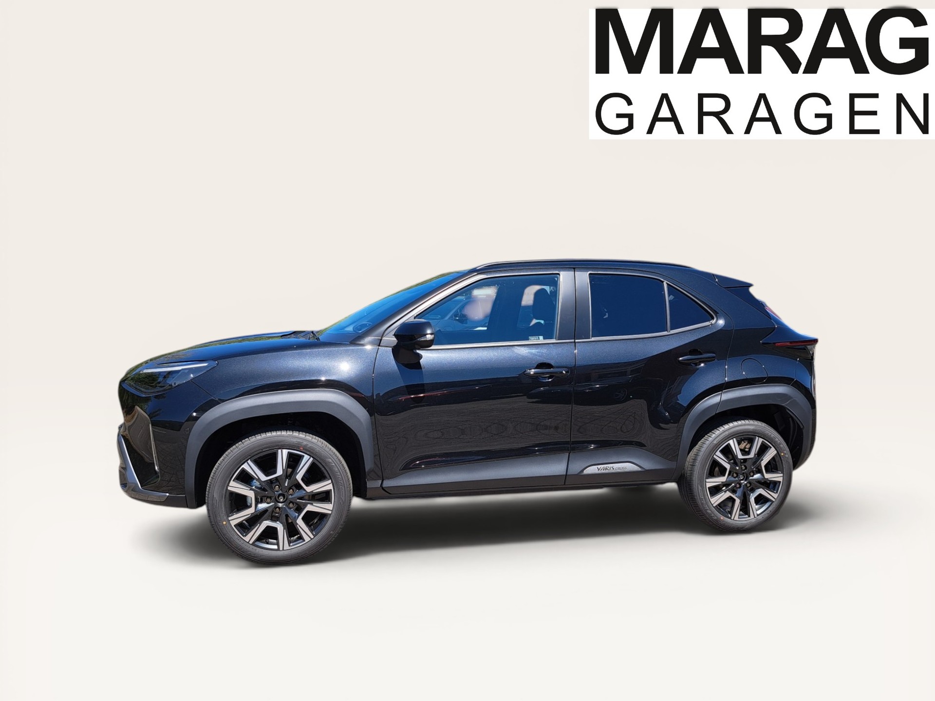TOYOTA Yaris Cross 1.5 Premium AWDi e-CVT-image-9