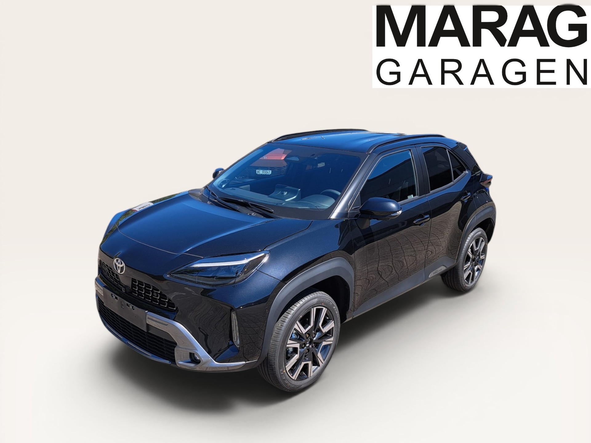 TOYOTA Yaris Cross 1.5 Premium AWDi e-CVT-image-1