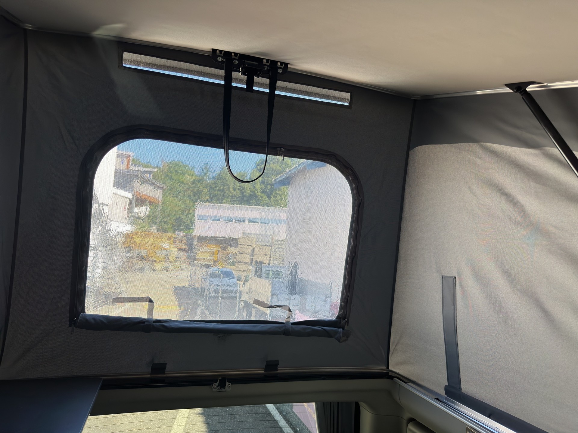 FORD Transit Custom Plus 340 L2H1 Camper NUGGET-image-46