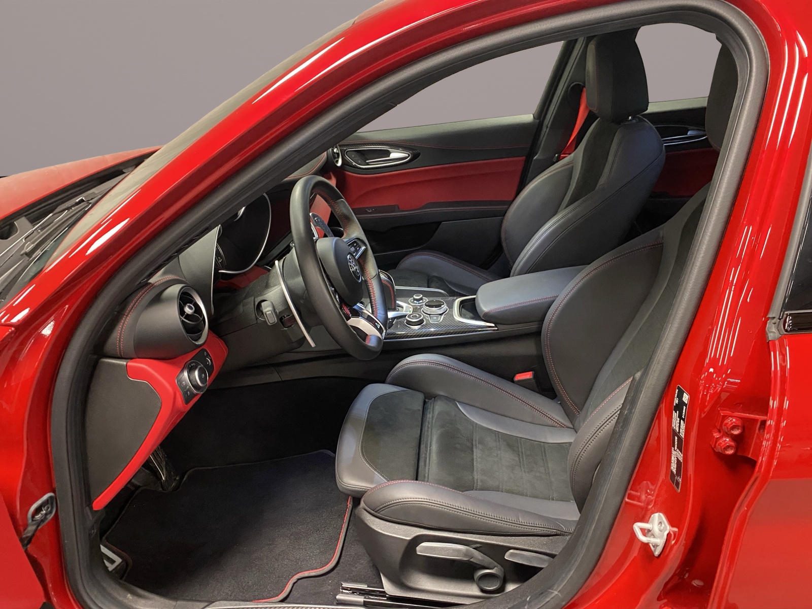 ALFA ROMEO Giulia 2.9 V6 Quadrifoglio-image-10
