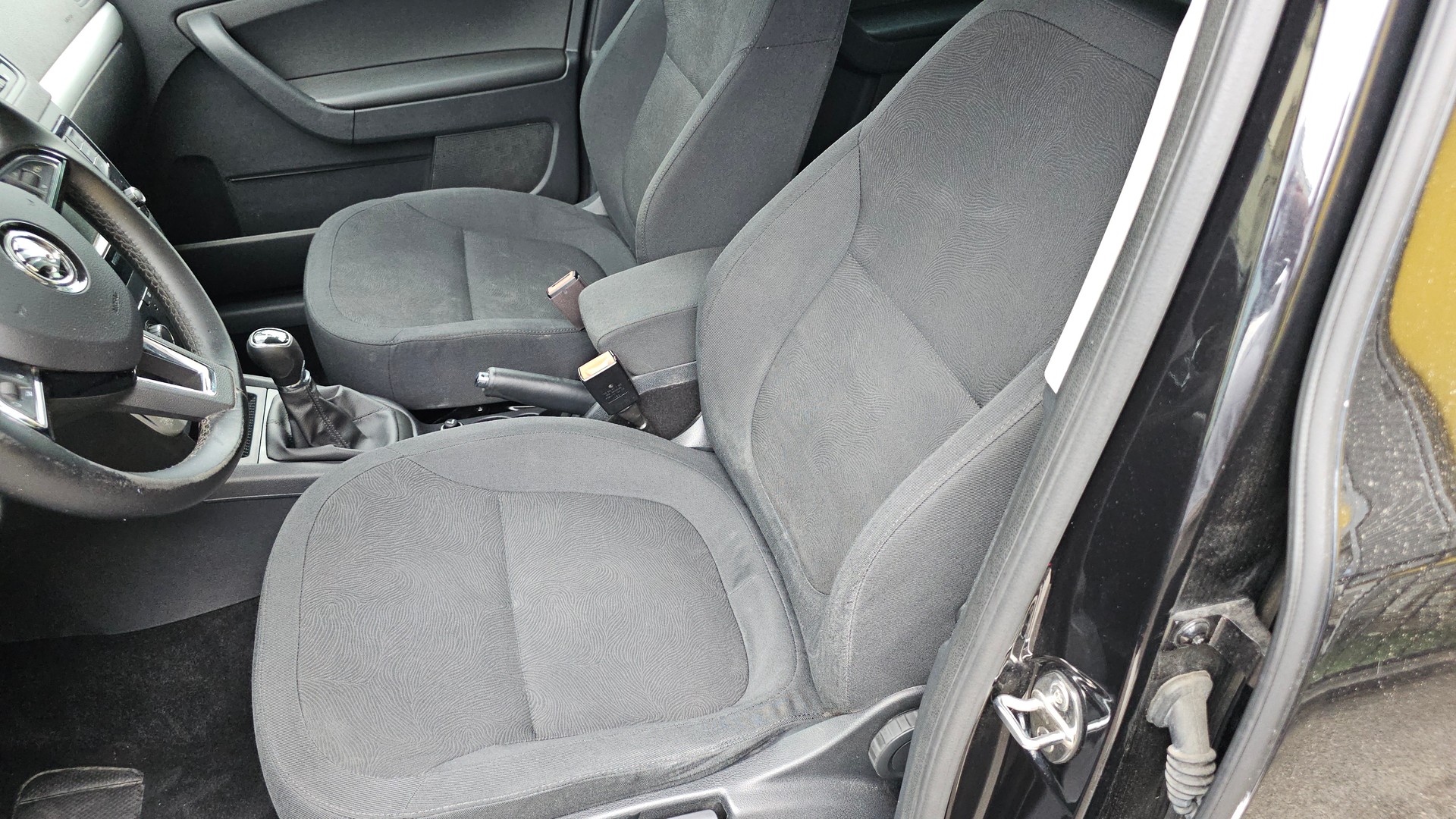 SKODA 2.0 TDI 4X4-image-6