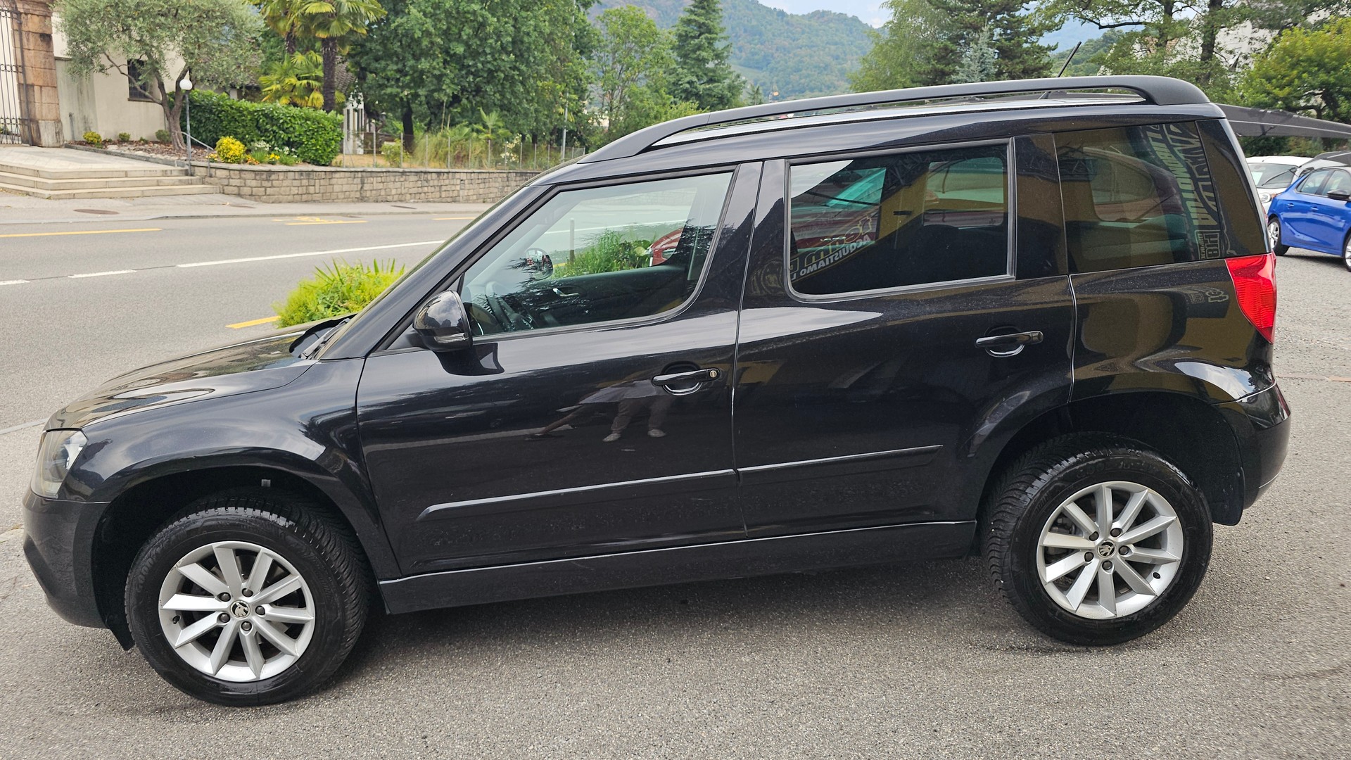 SKODA 2.0 TDI 4X4-image-1