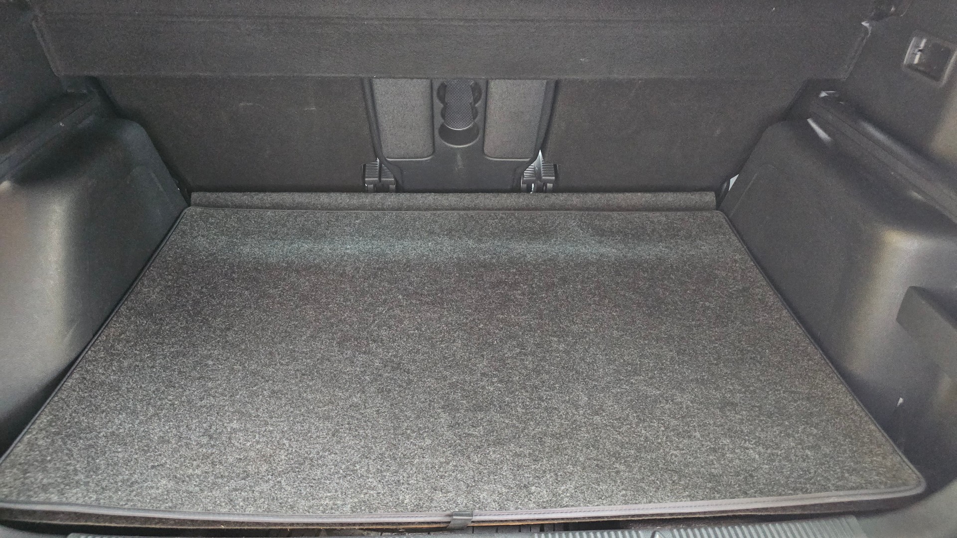 SKODA 2.0 TDI 4X4-image-11