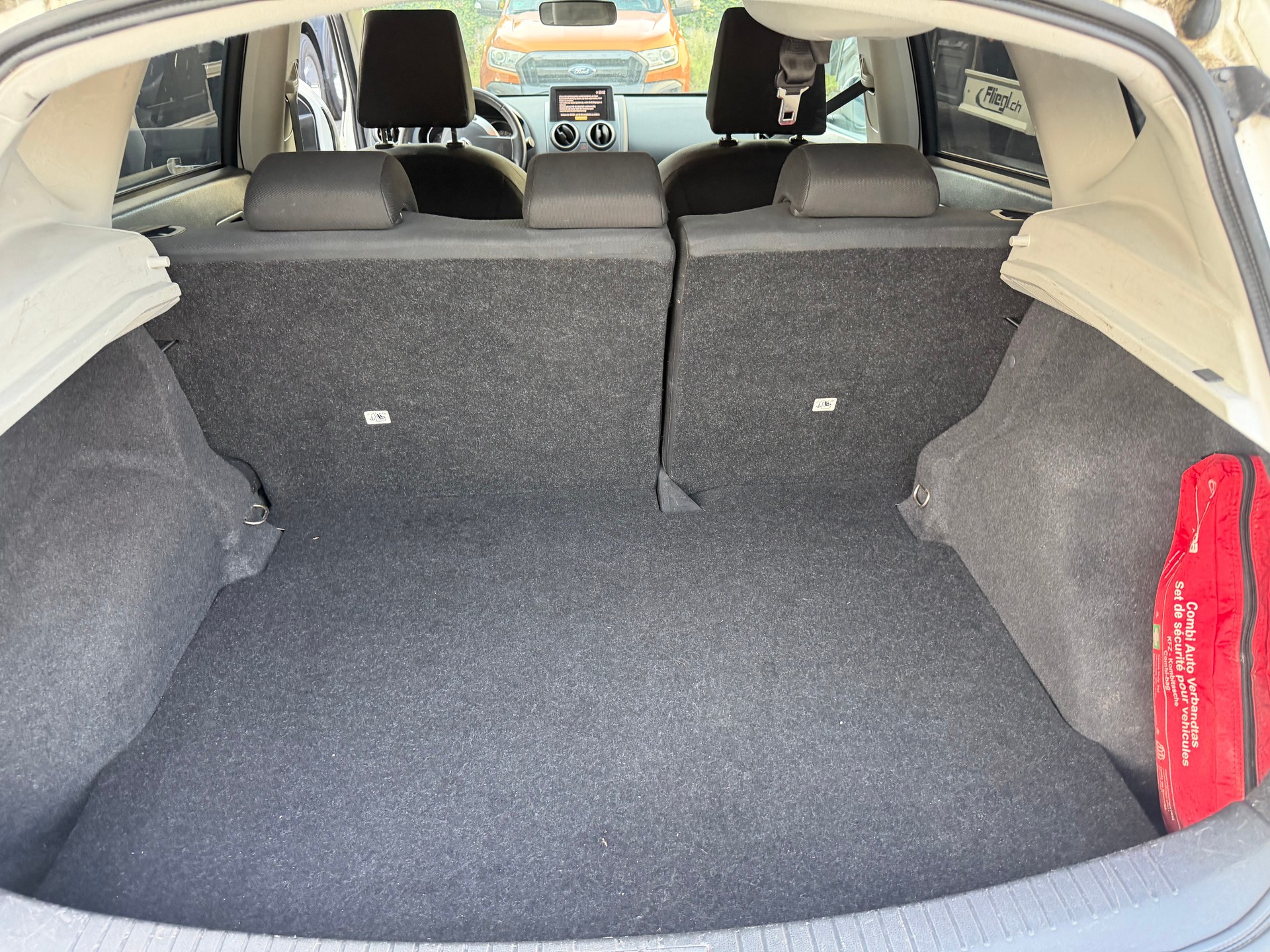NISSAN Qashqai 2.0 dCi 4WD tekna-image-12