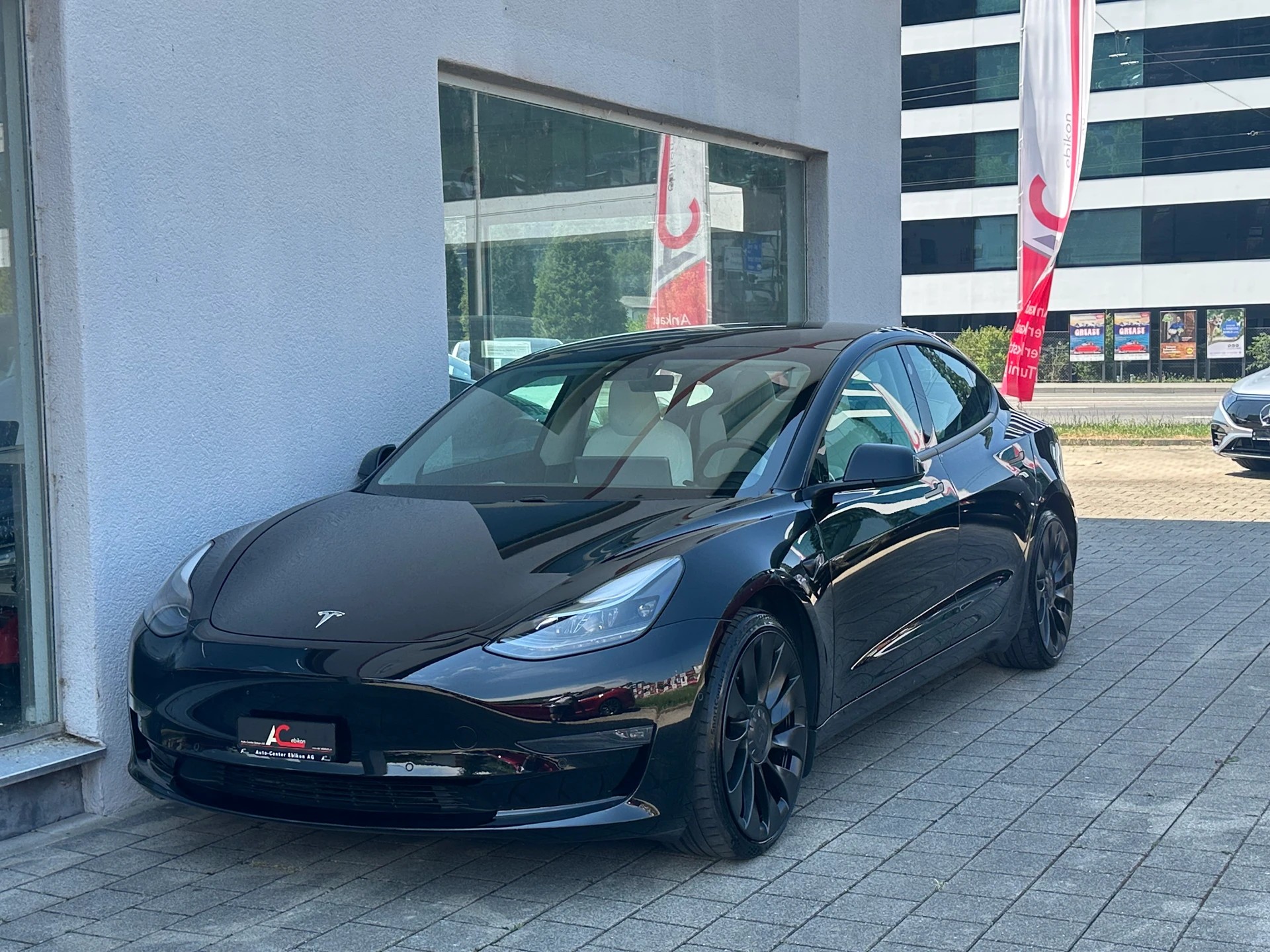 TESLA Model 3 Performance Dual Motor AWD* FSD inkl.*