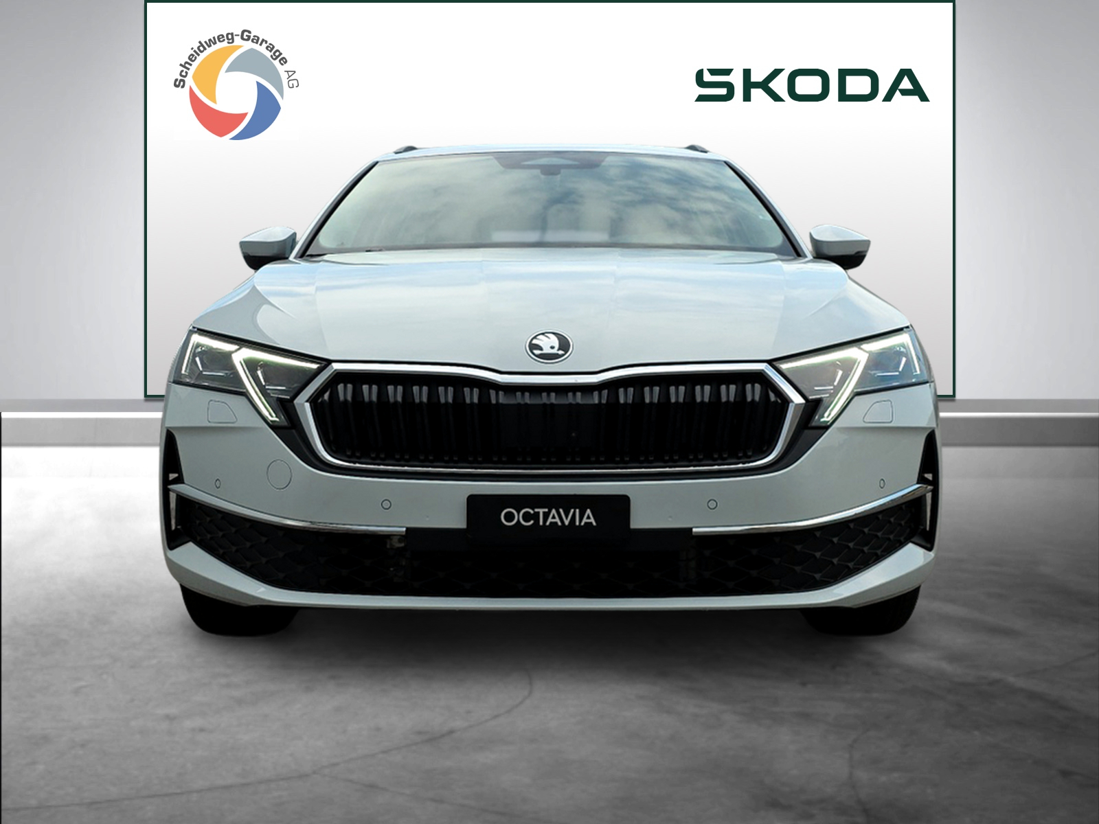 SKODA Octavia Combi 2.0 TSI DSG Selection 4x4-showroom-element-1