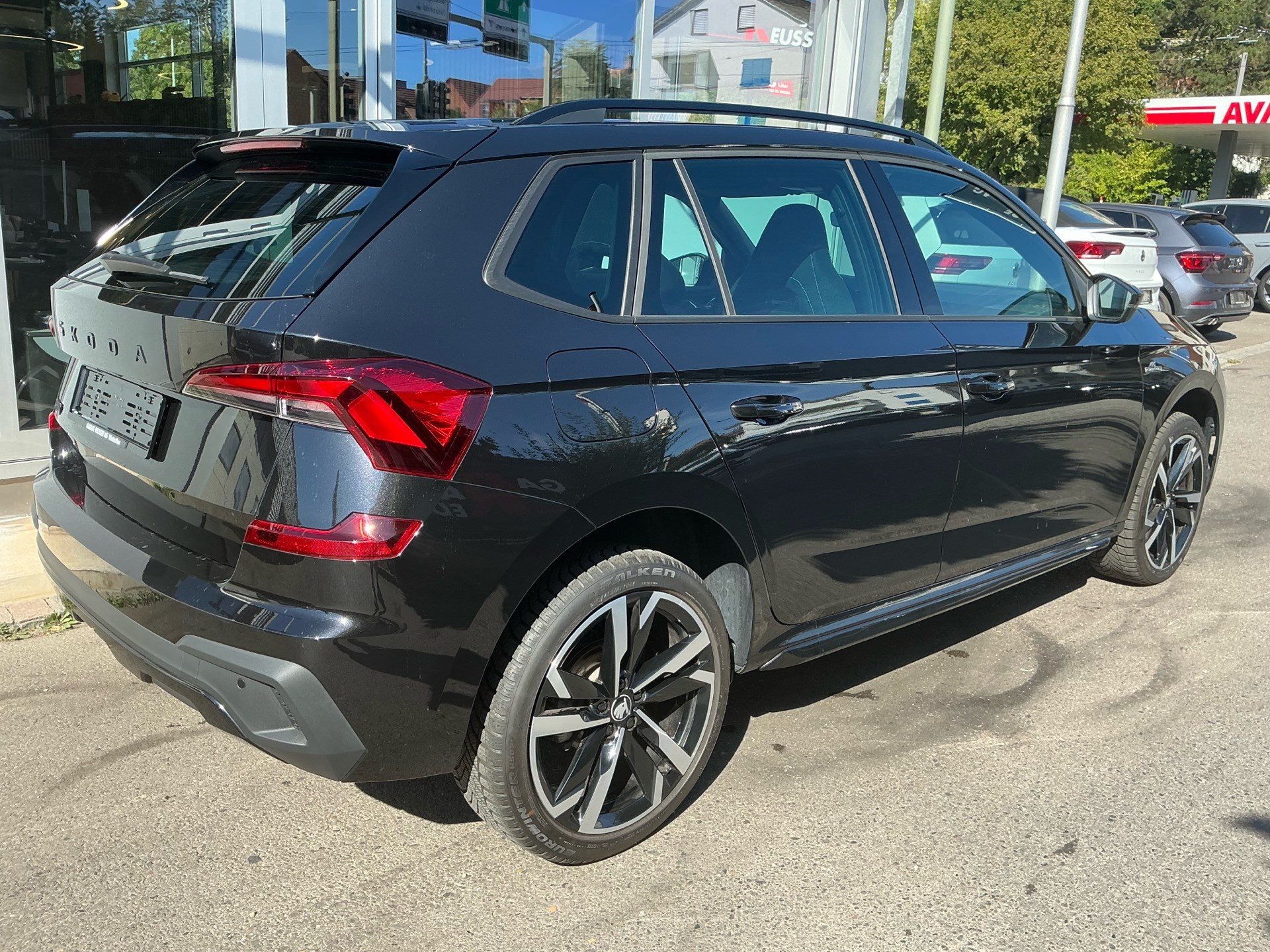 SKODA Kamiq 1.5 TSI MONTE CARLO *** 5 JAHRE SKODA WERKSGARANTIE ***-showroom-element-3