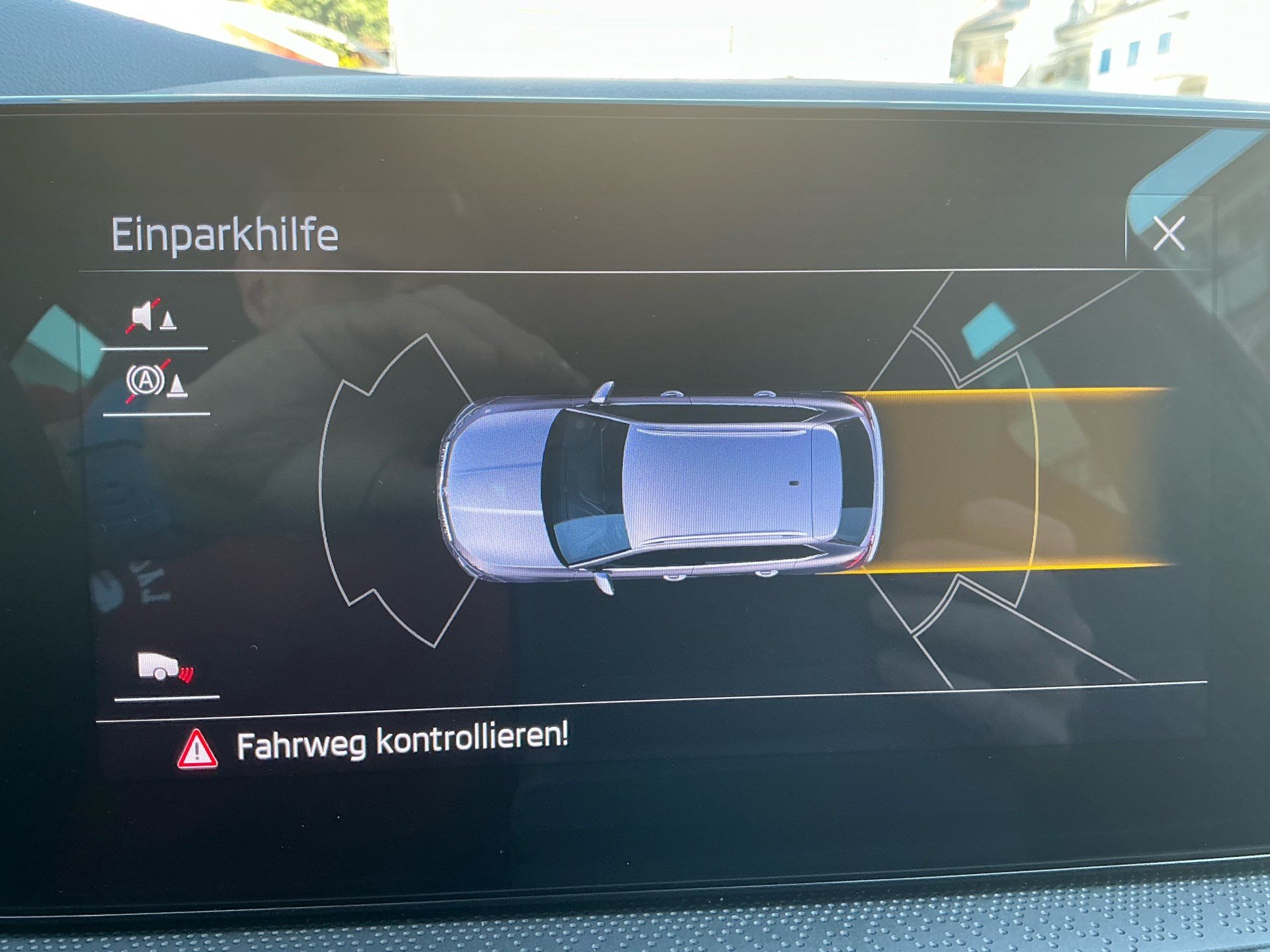 SKODA Kamiq 1.5 TSI MONTE CARLO *** 5 JAHRE SKODA WERKSGARANTIE ***-image-18