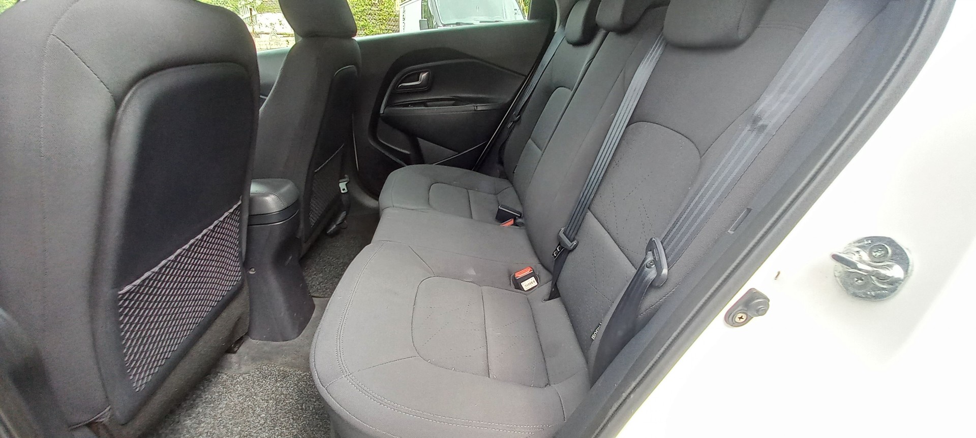 KIA Rio 1.4 CRDi Style-image-10