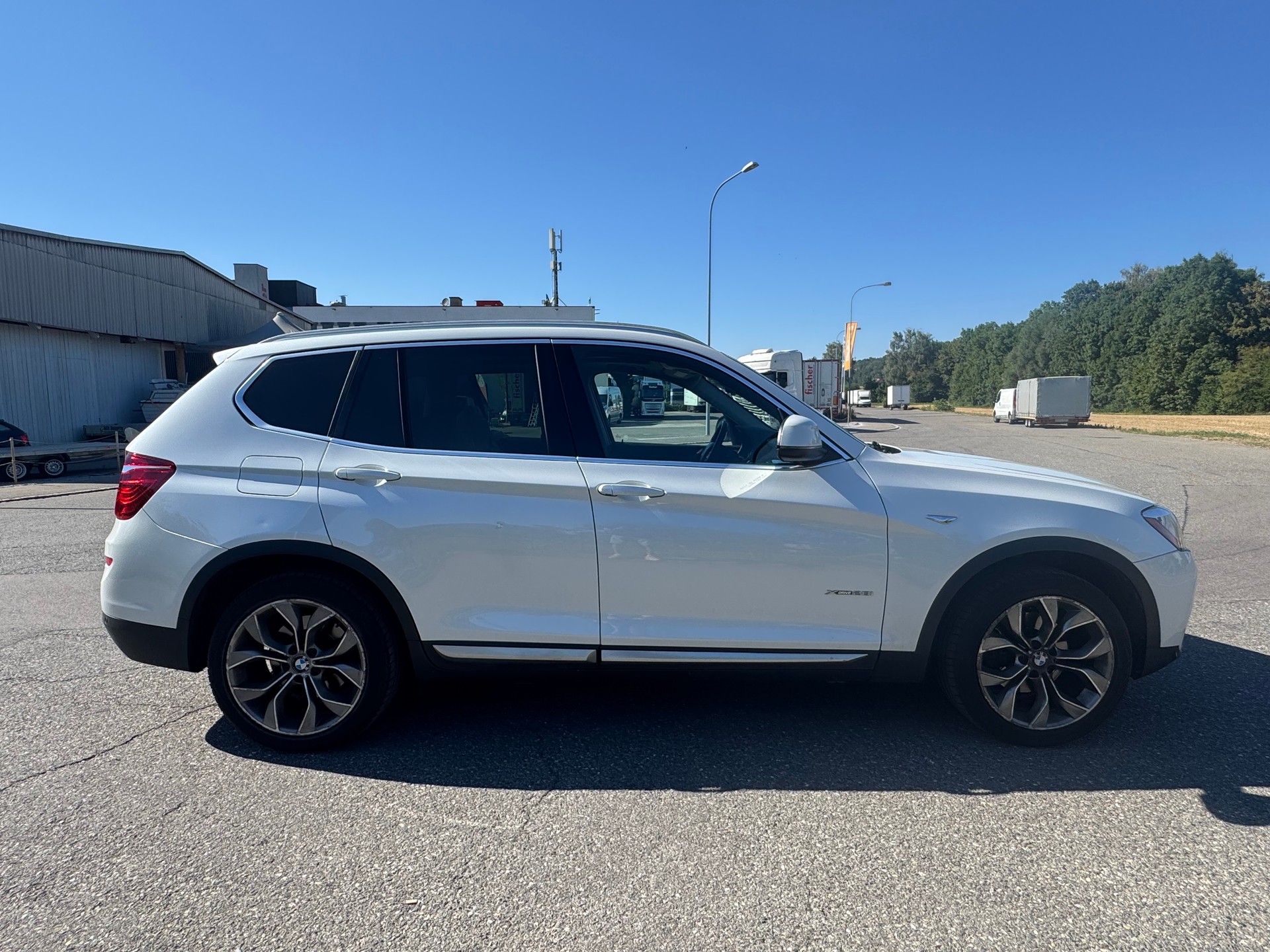 BMW X3 xDrive 28i Steptronic-image-8