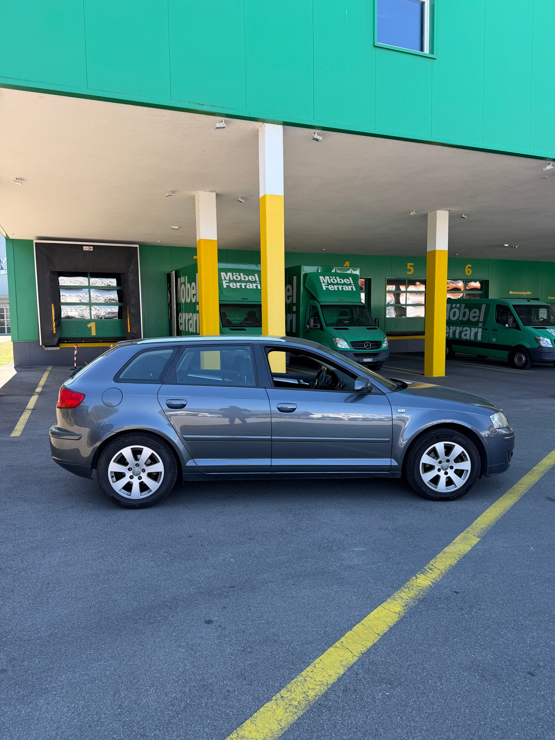 AUDI A3 Sportback 1.8 Turbo FSI Attraction-image-7