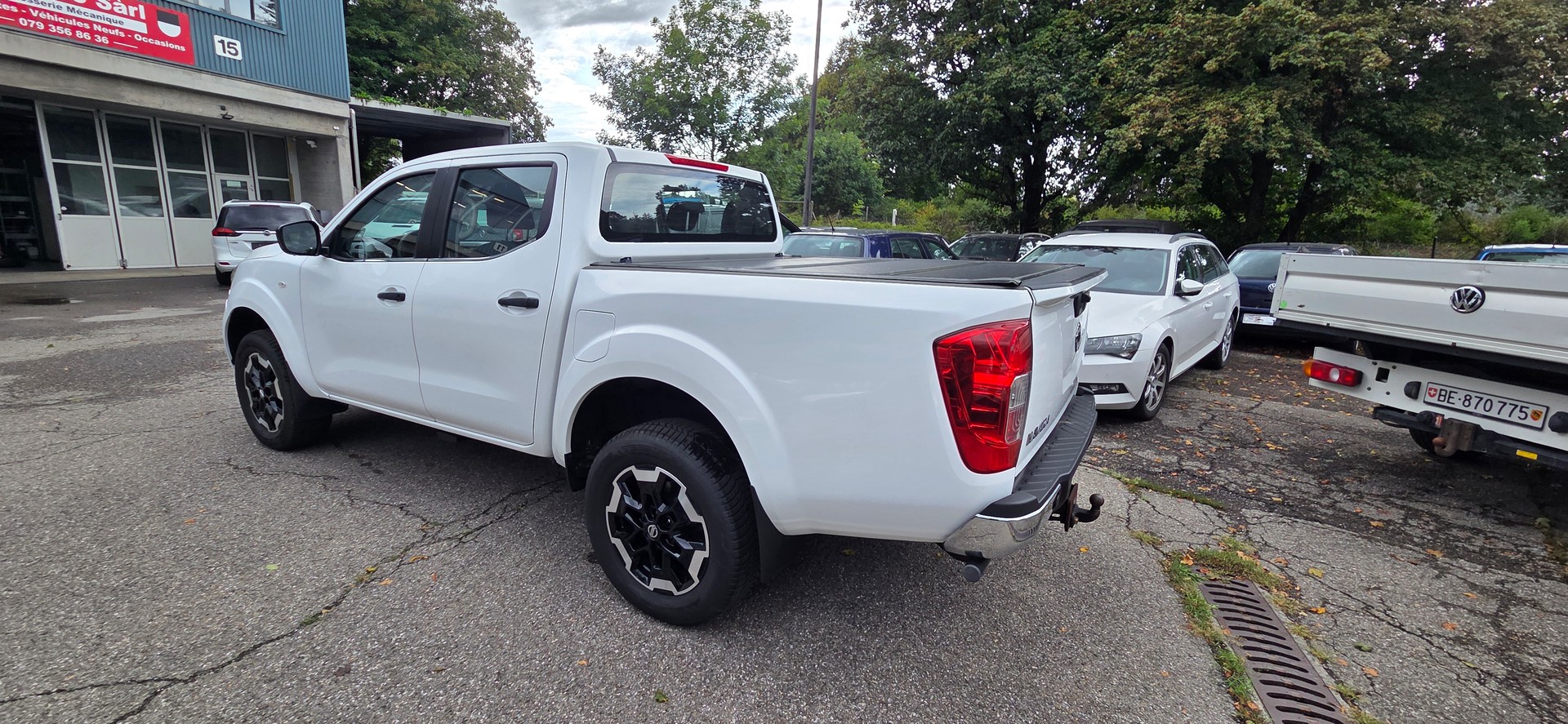 NISSAN Navara Double Cab Acenta 2.3 dCi 4WD-image-10