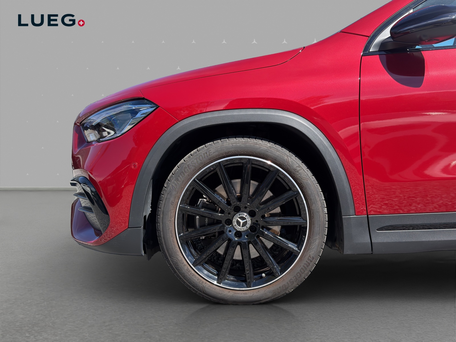 MERCEDES-BENZ GLA 250 4Matic AMG Line 8G-DCT-image-6