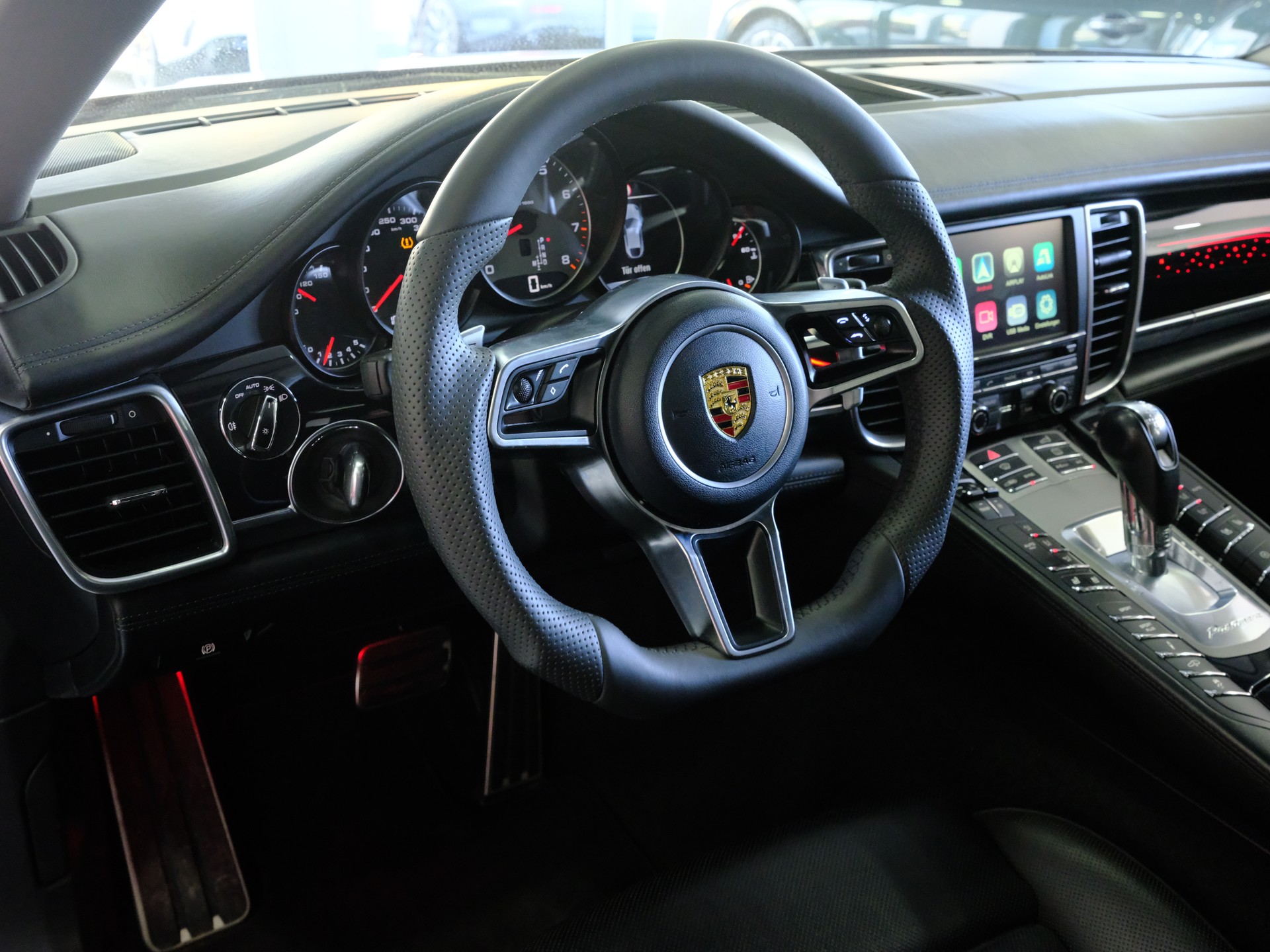 PORSCHE Panamera 4S 3.0 PDK-image-8