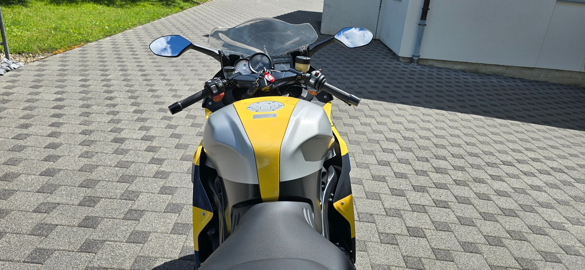 BMW K 1200 S-image-2